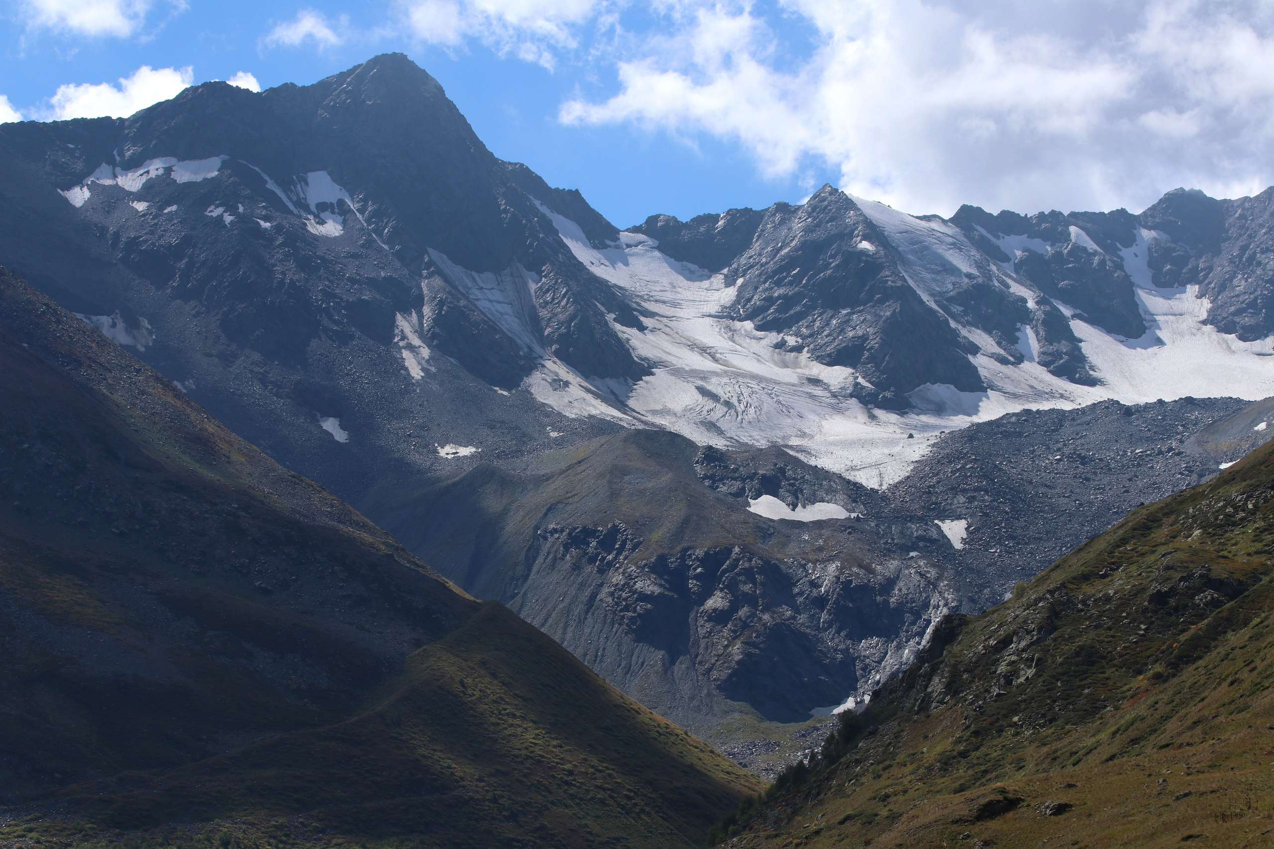 Приэльбрусье. Сентябрь 2024. Путешественник-фотограф из Санкт-Петербурга Татьяна Свистулина