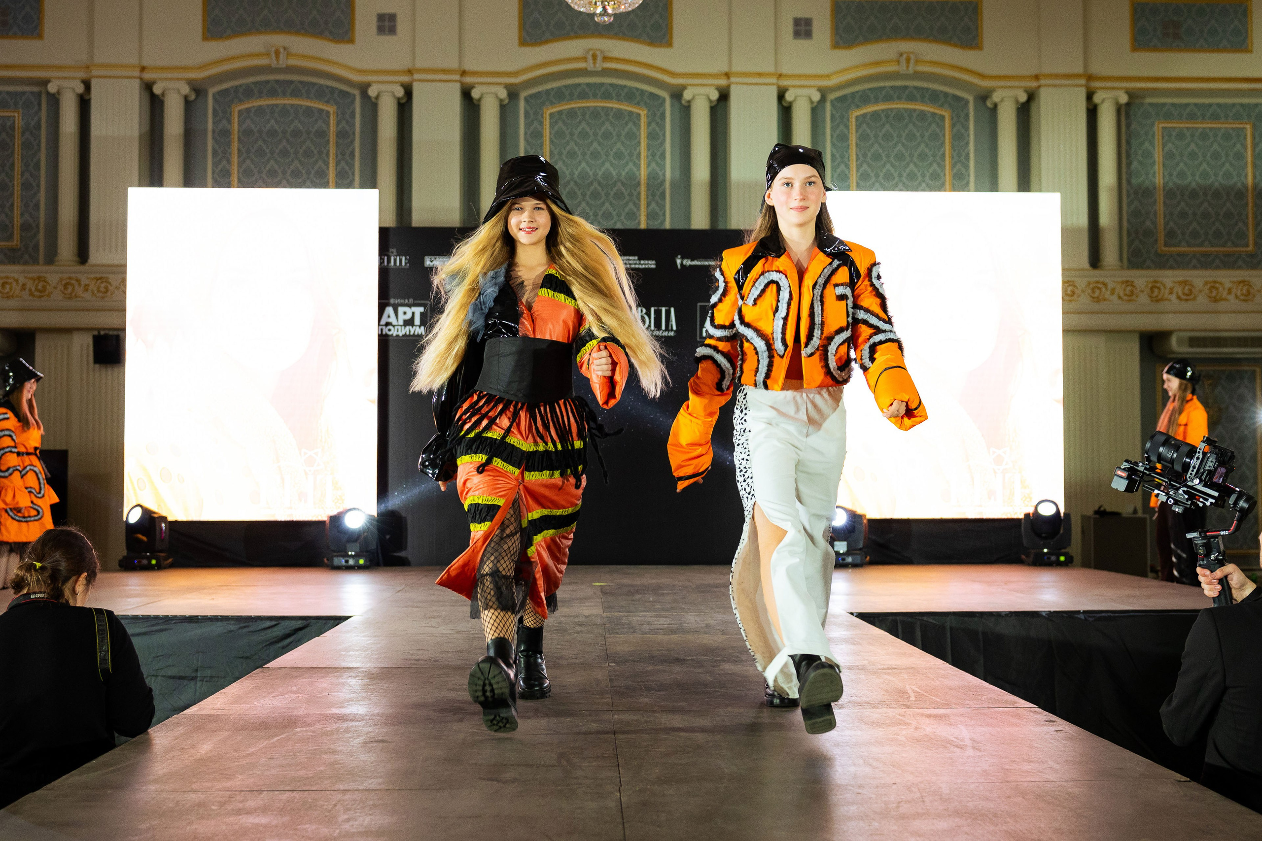 Арт-подиум «Цвета Удмуртии». Показ мод [25/10/24]. Фотограф Виноградов Константин