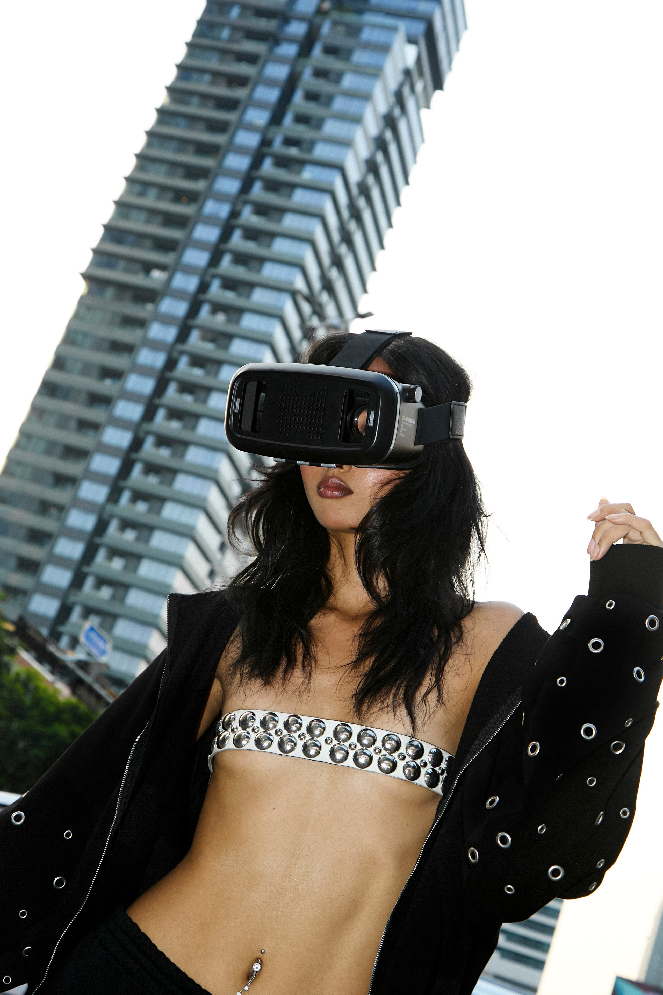 Deviant. Arina Kharakhashian