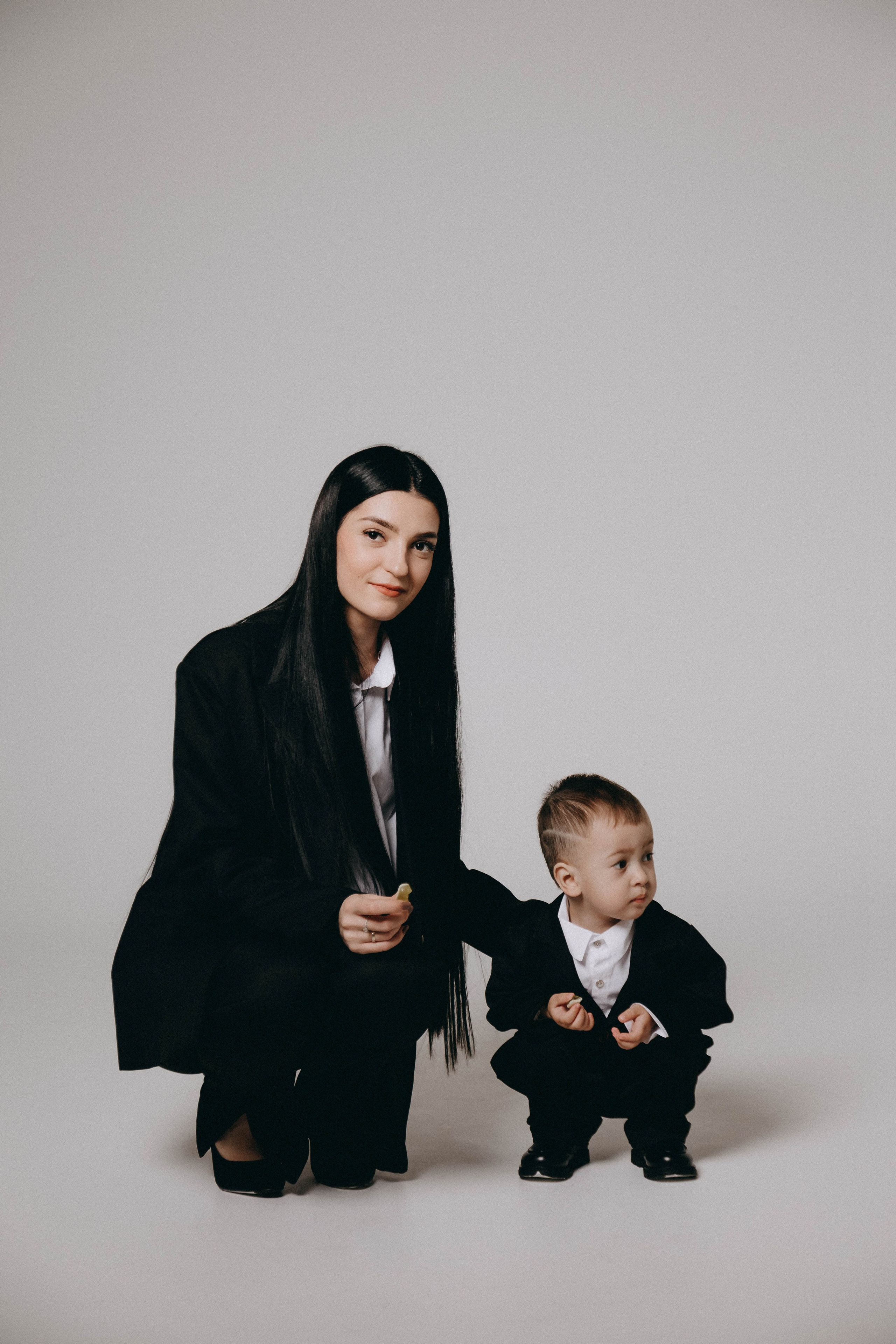 Эмиру 2 годика (на циклораме). Семейный фотограф Софи Симакова в Волгограде и Волжском