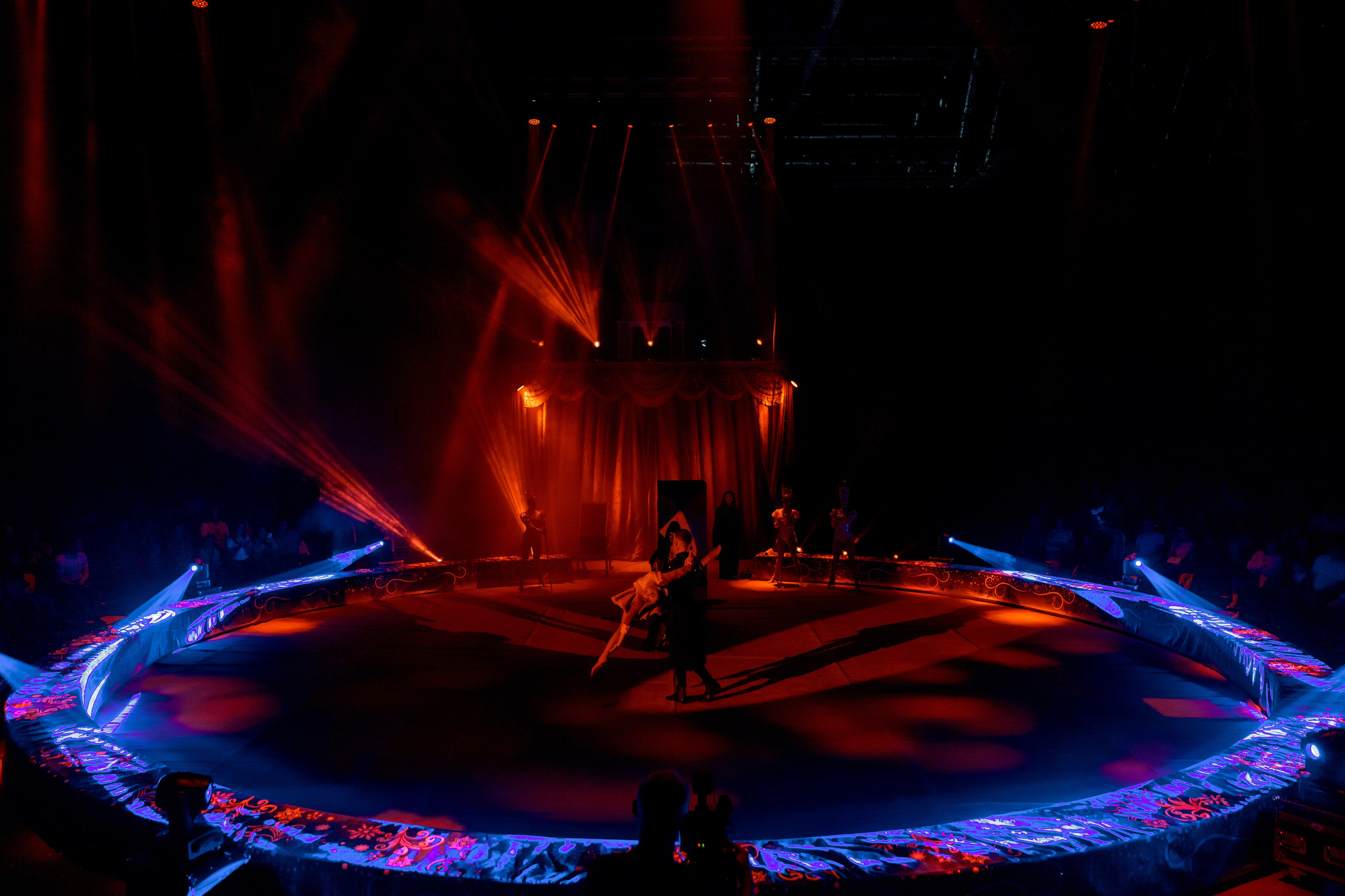 Цирк Moretti в Иркутске. Свадебный фотограф Иркутск, репортажный фотограф Иркутск