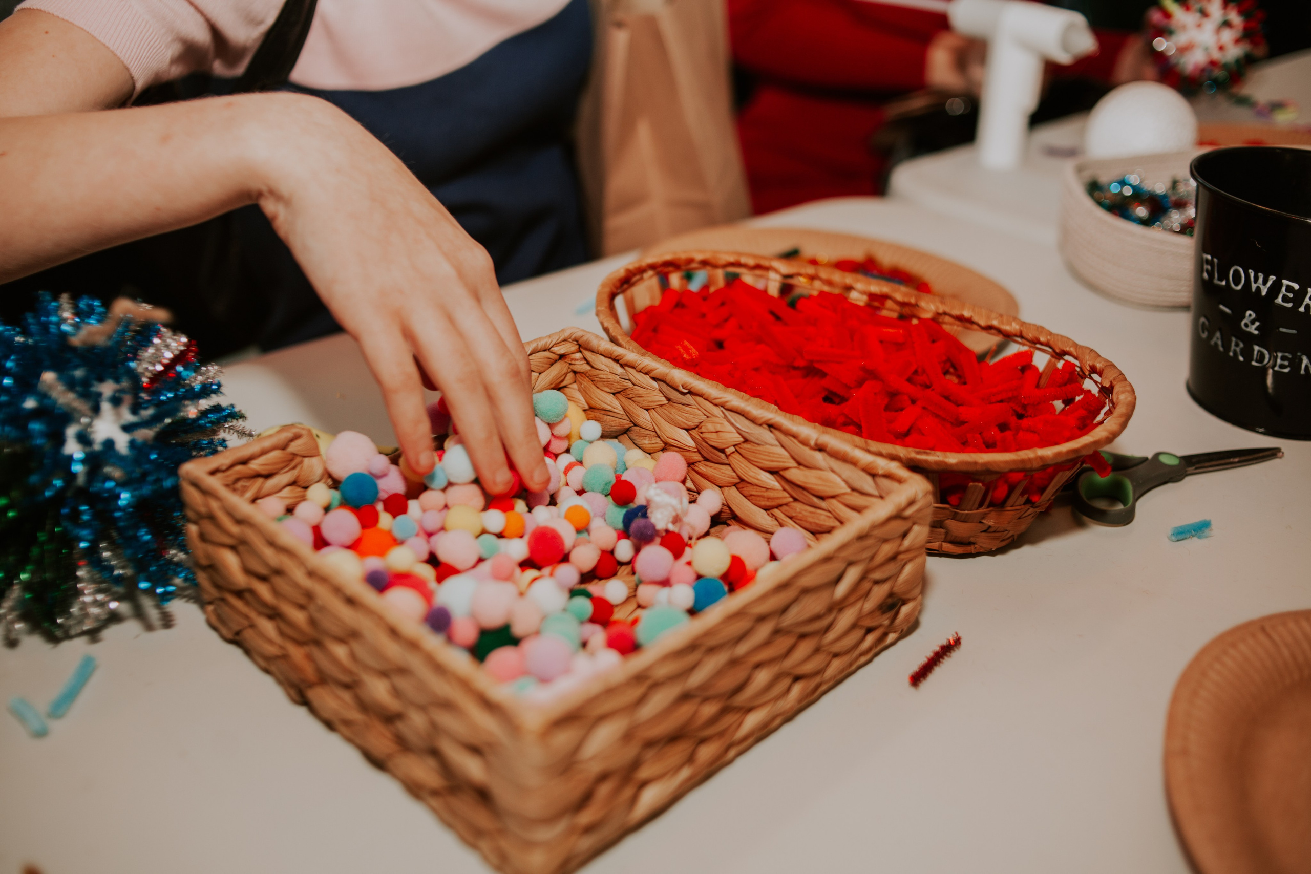 Мастер-класс от Мастерской Наташи Ой на фестивале для детей с ОВЗ «Шире круг». Семейный фотограф во Всеволожске и Санкт-Петербурге Юлия Капустина