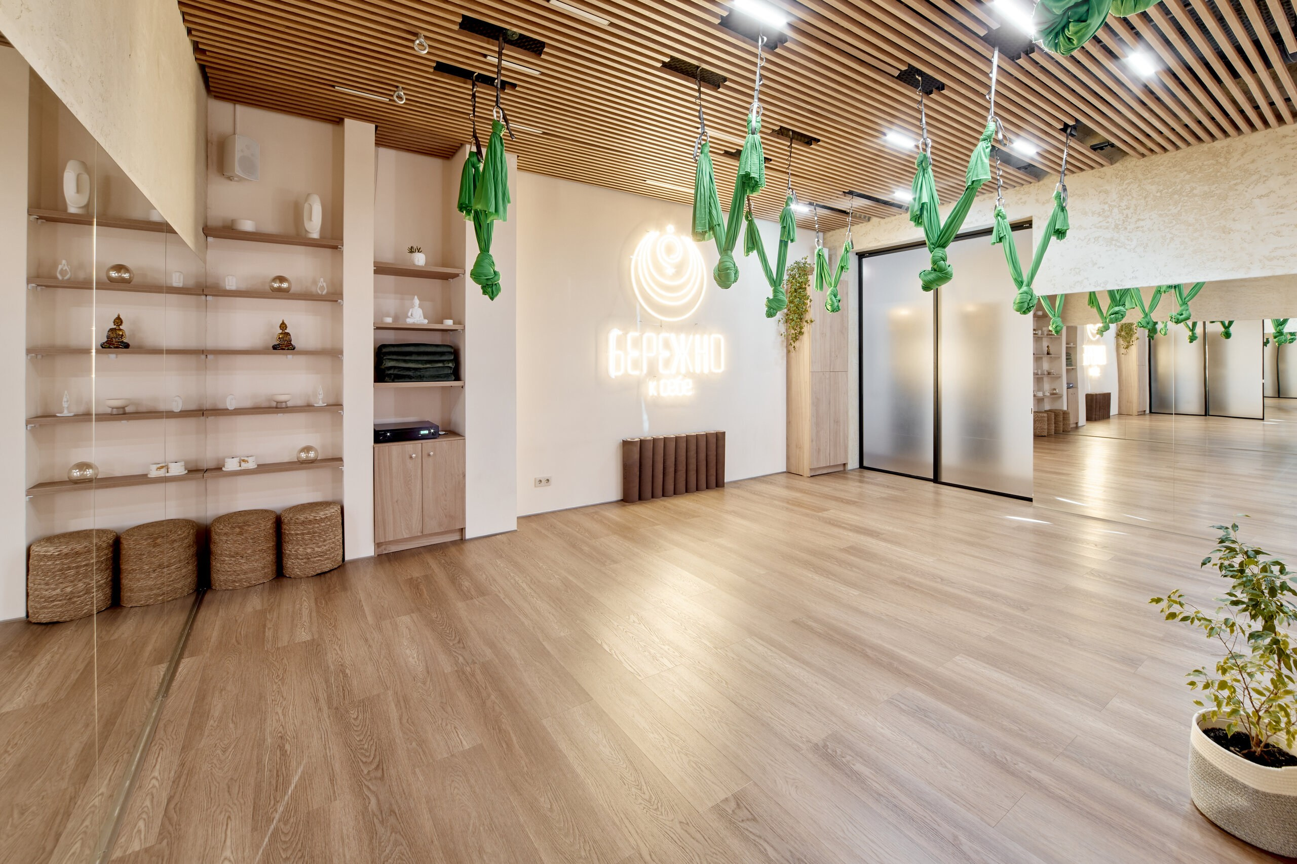 Интерьеры и ландшафты. Фотограф всего