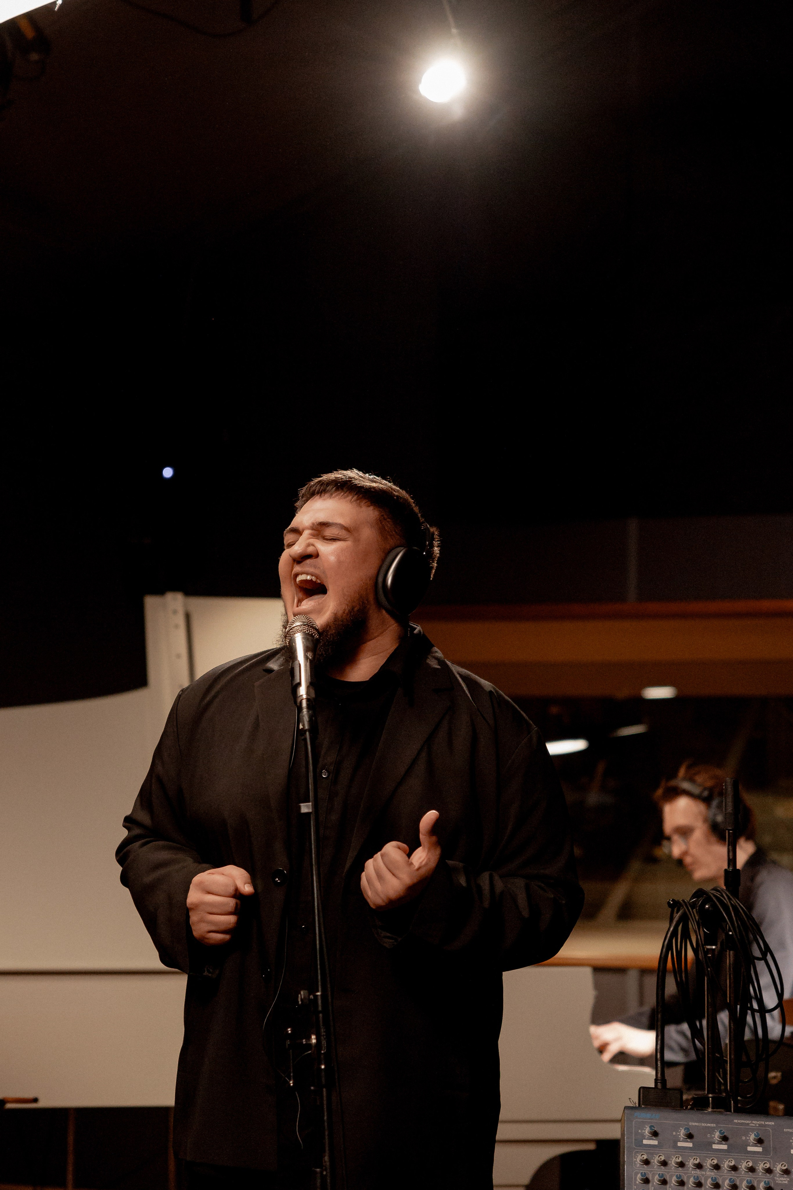 Съёмка клипа БИГГИ и Teysha. Свадебный и контент фотограф в Москве — Юлия Барно (Баранова)