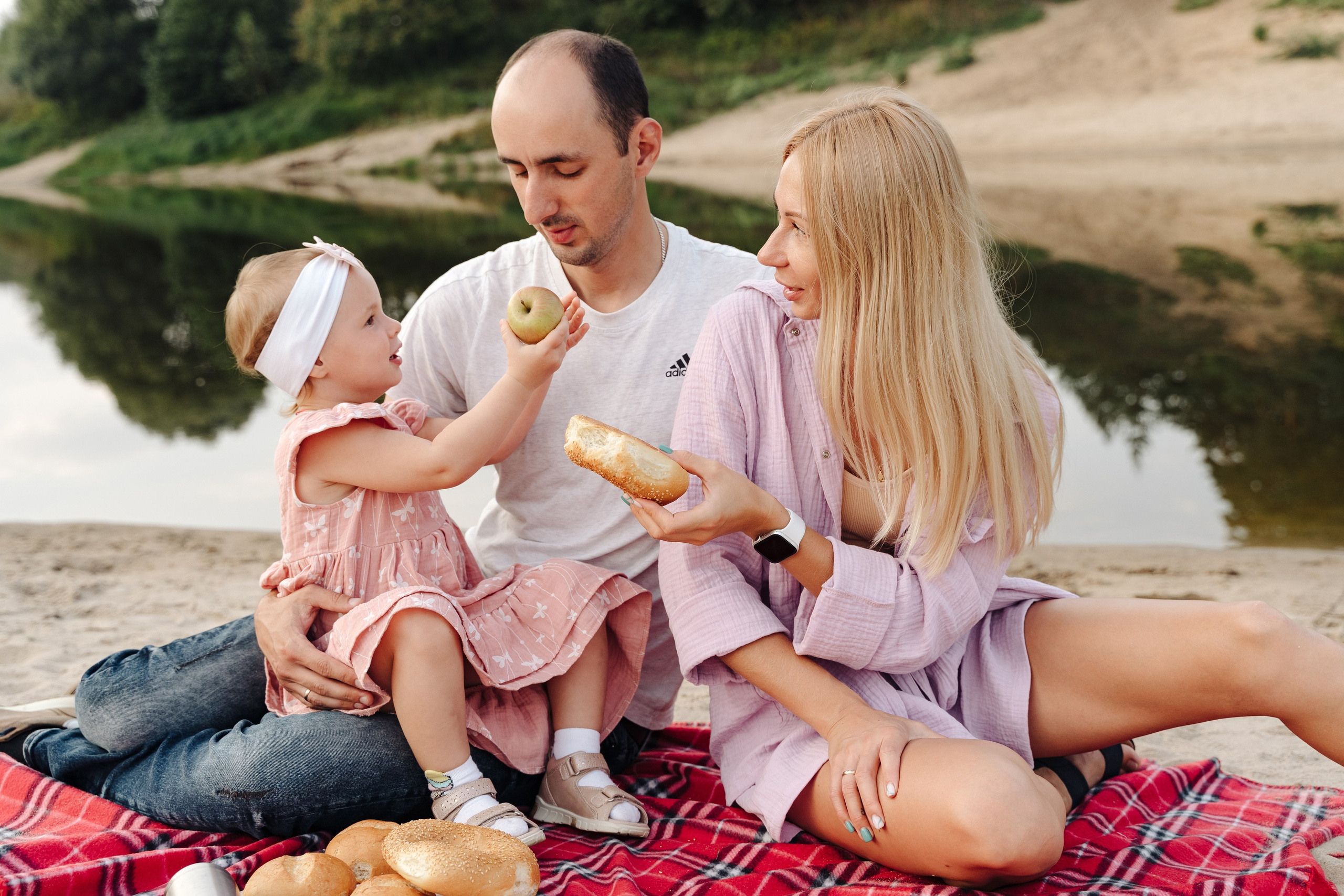 Саша + Оля + София. Свадебный и семейный фотограф в Серпухове и Москве Павел Воробьев