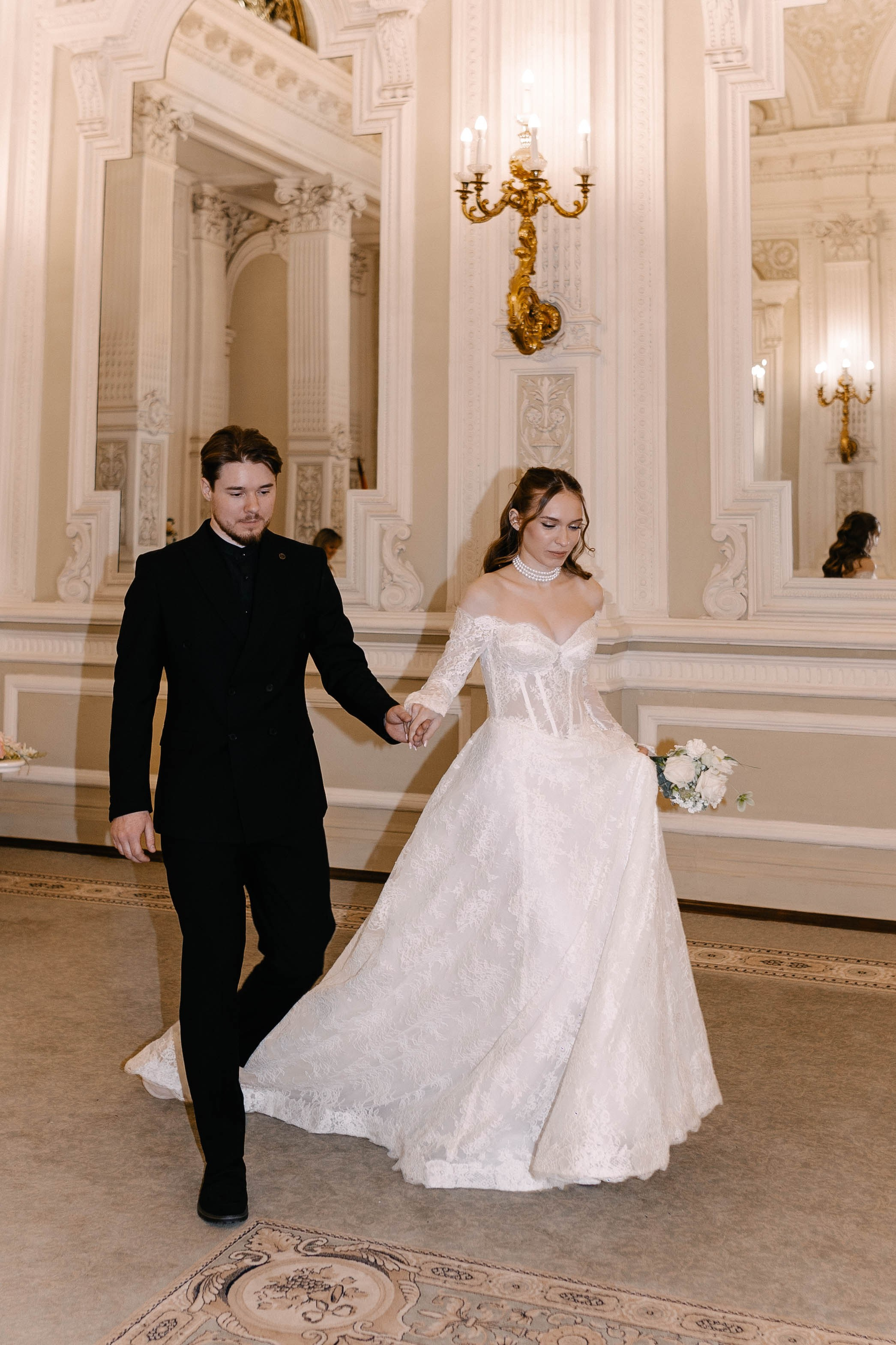 Ольга и Глеб / прогулка и загс. Фотограф Veronika Potaseva