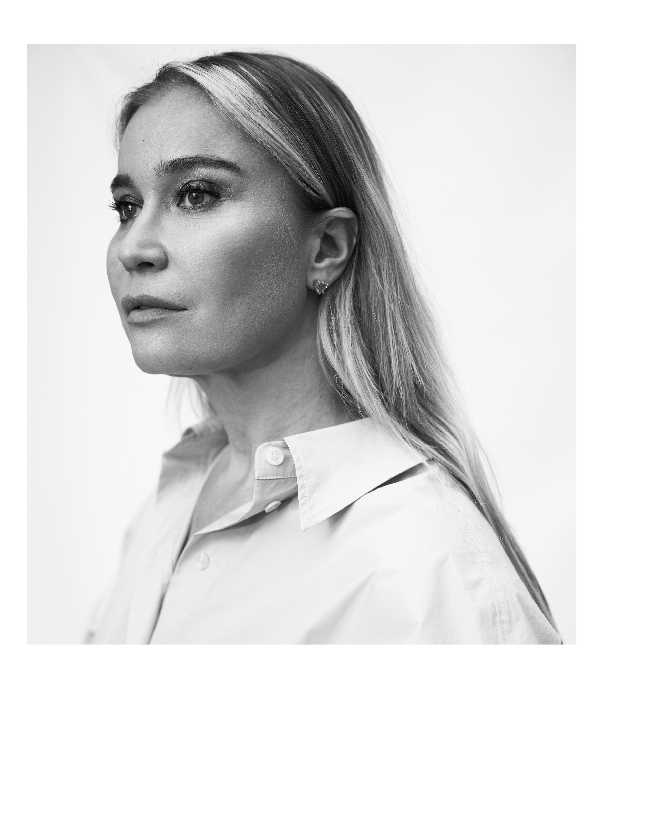 Проект ВНЕ КАДРА. Фотограф актерского портфолио Юлия Корытов