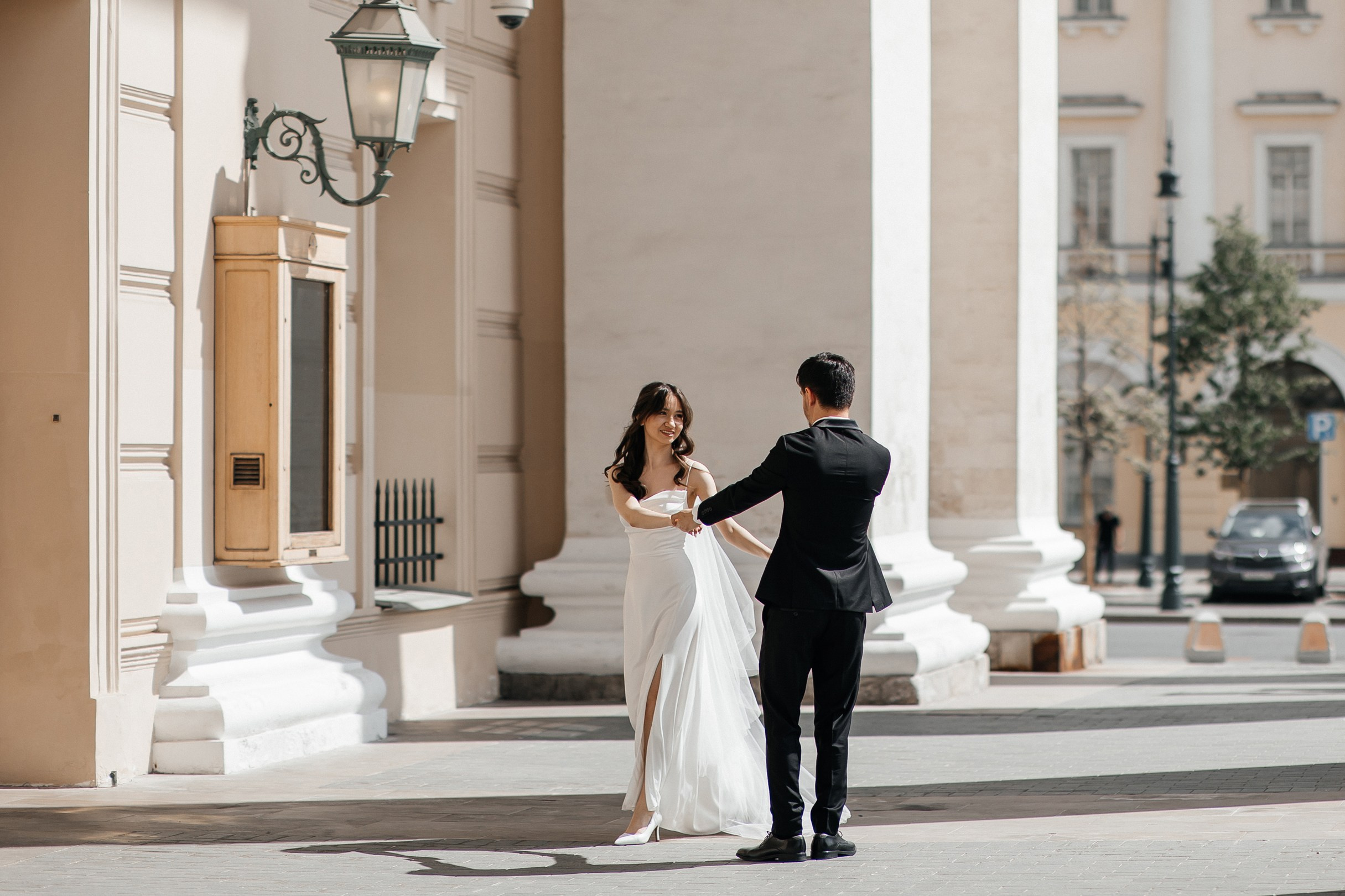Локации для свадебной прогулки в Москве. Свадебный фотограф в Москве Дарья Олендарёва