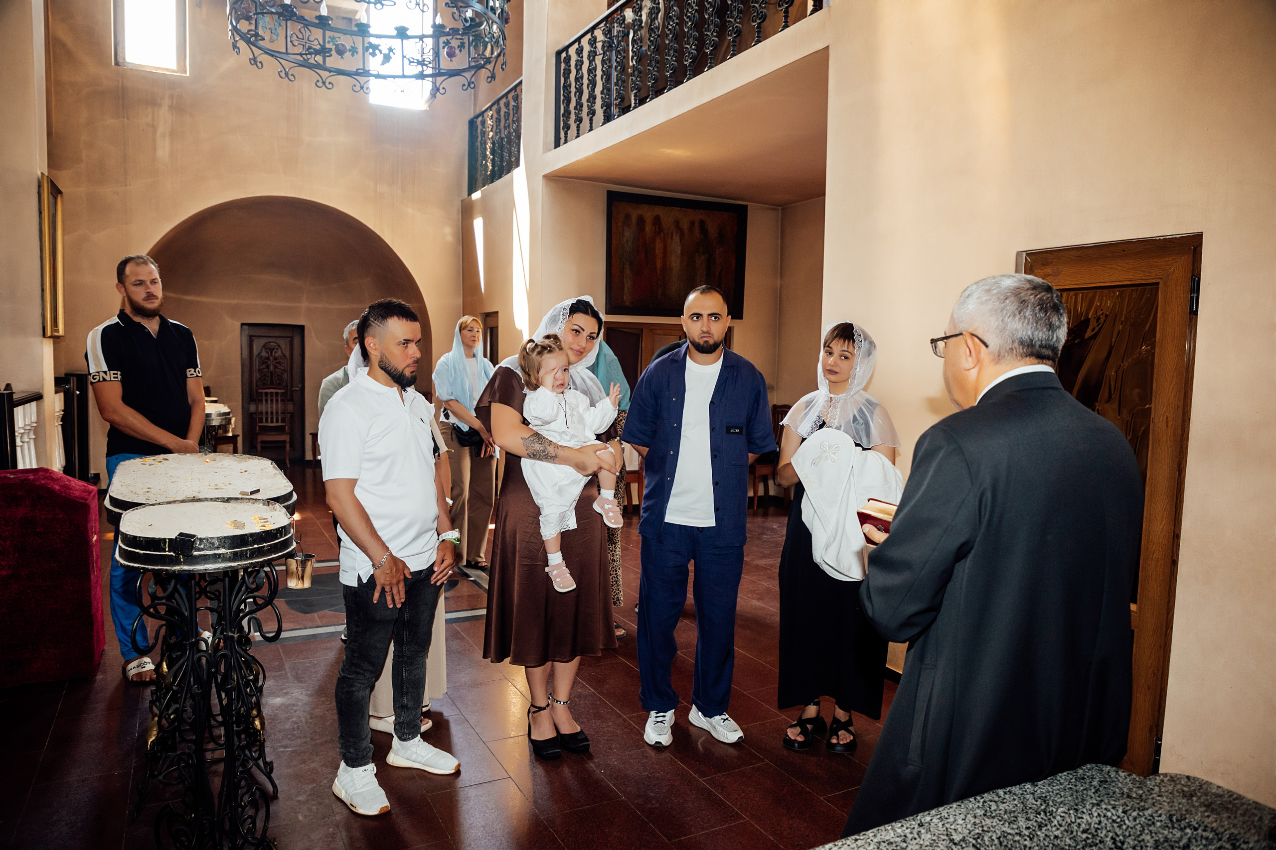 Крещение. Армянская церковь. Свадебный и семейный фотограф/видеограф в Краснодаре Наталья Осинская