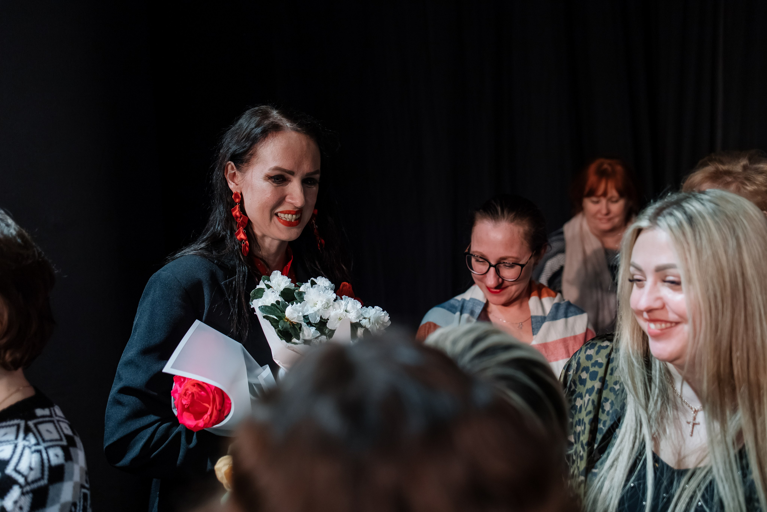 Спектакль. Свадебный фотограф