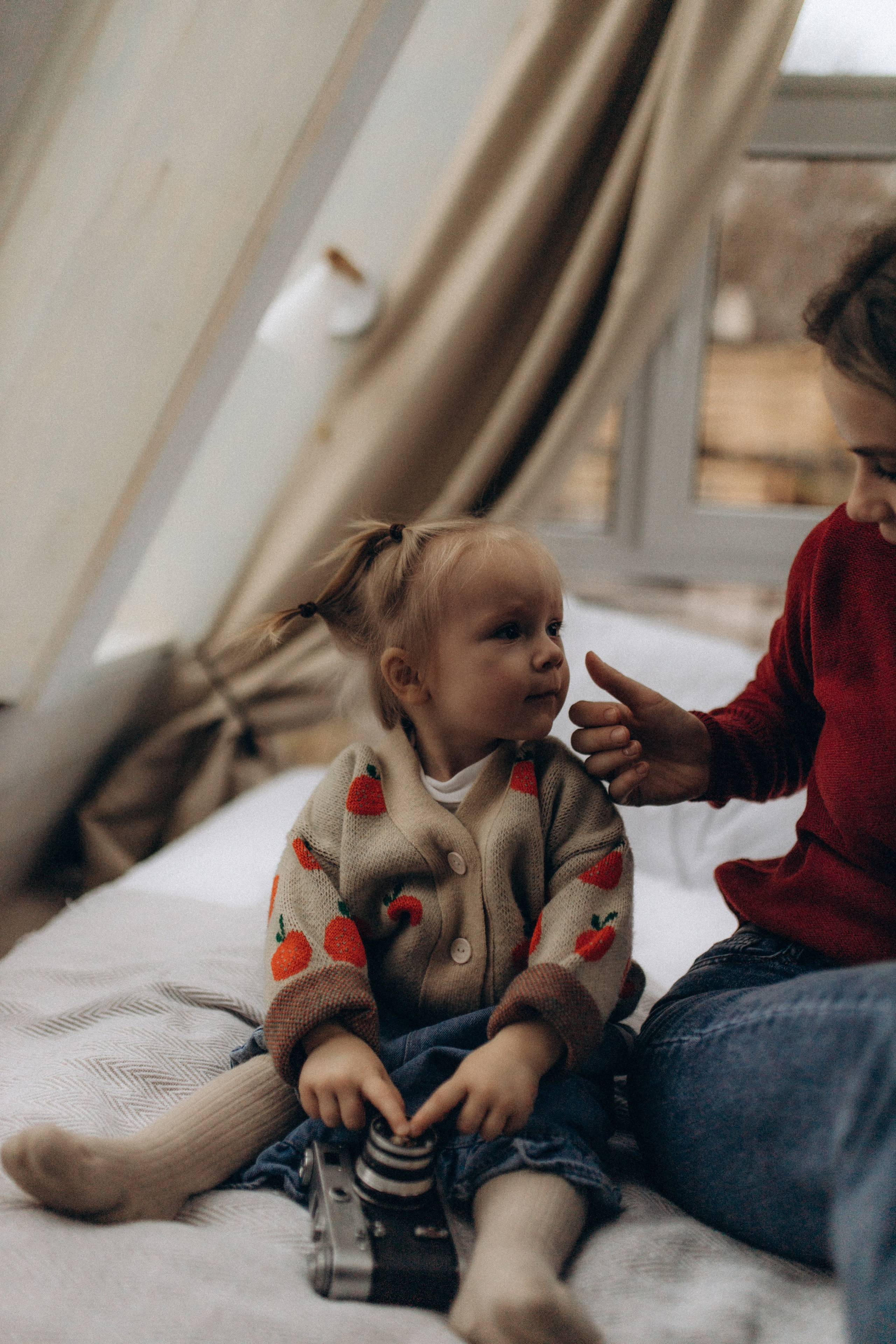 Алиса и мама. Семейный фотограф Губкин/Старый Оскол
