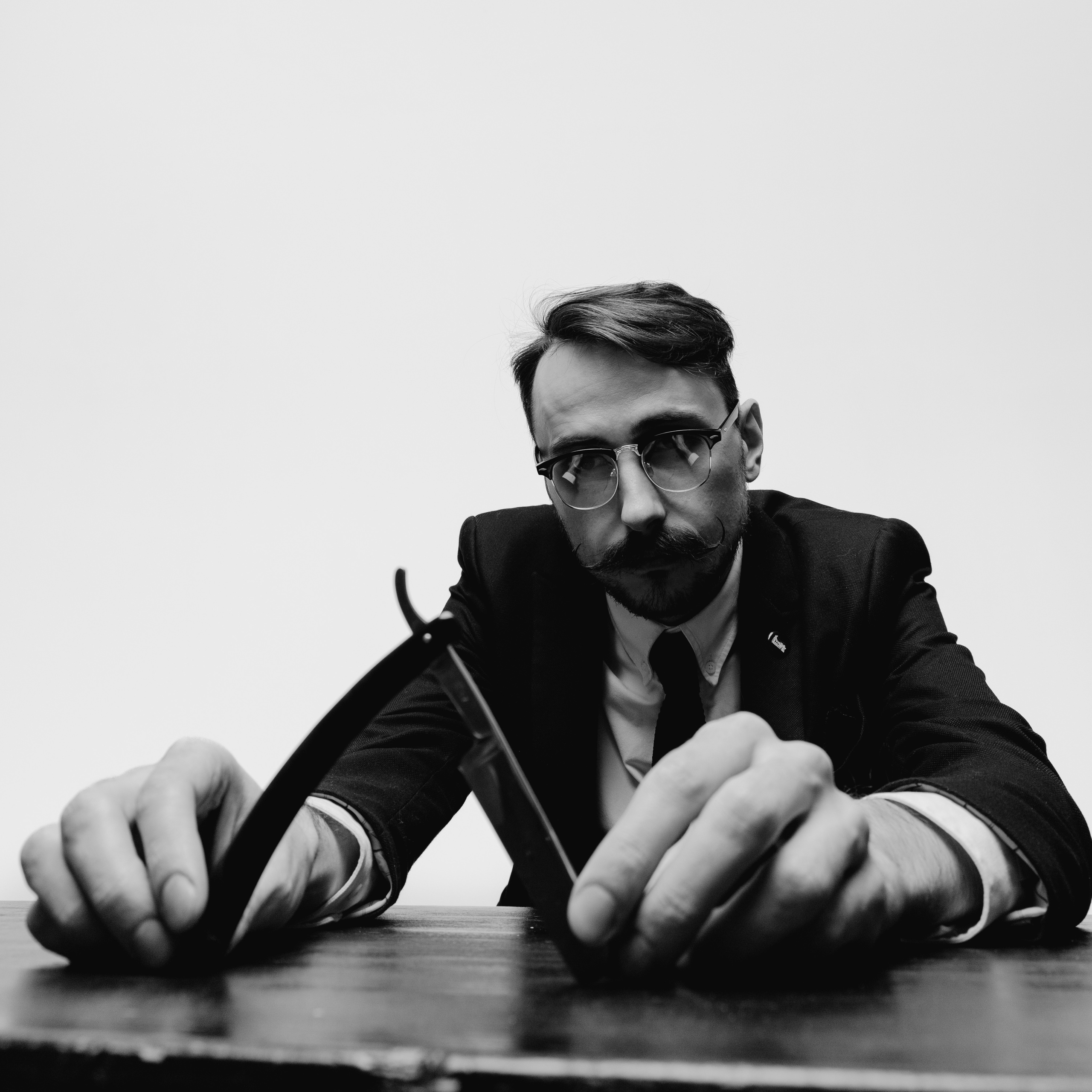 VASILY GURYANOV. Фотограф