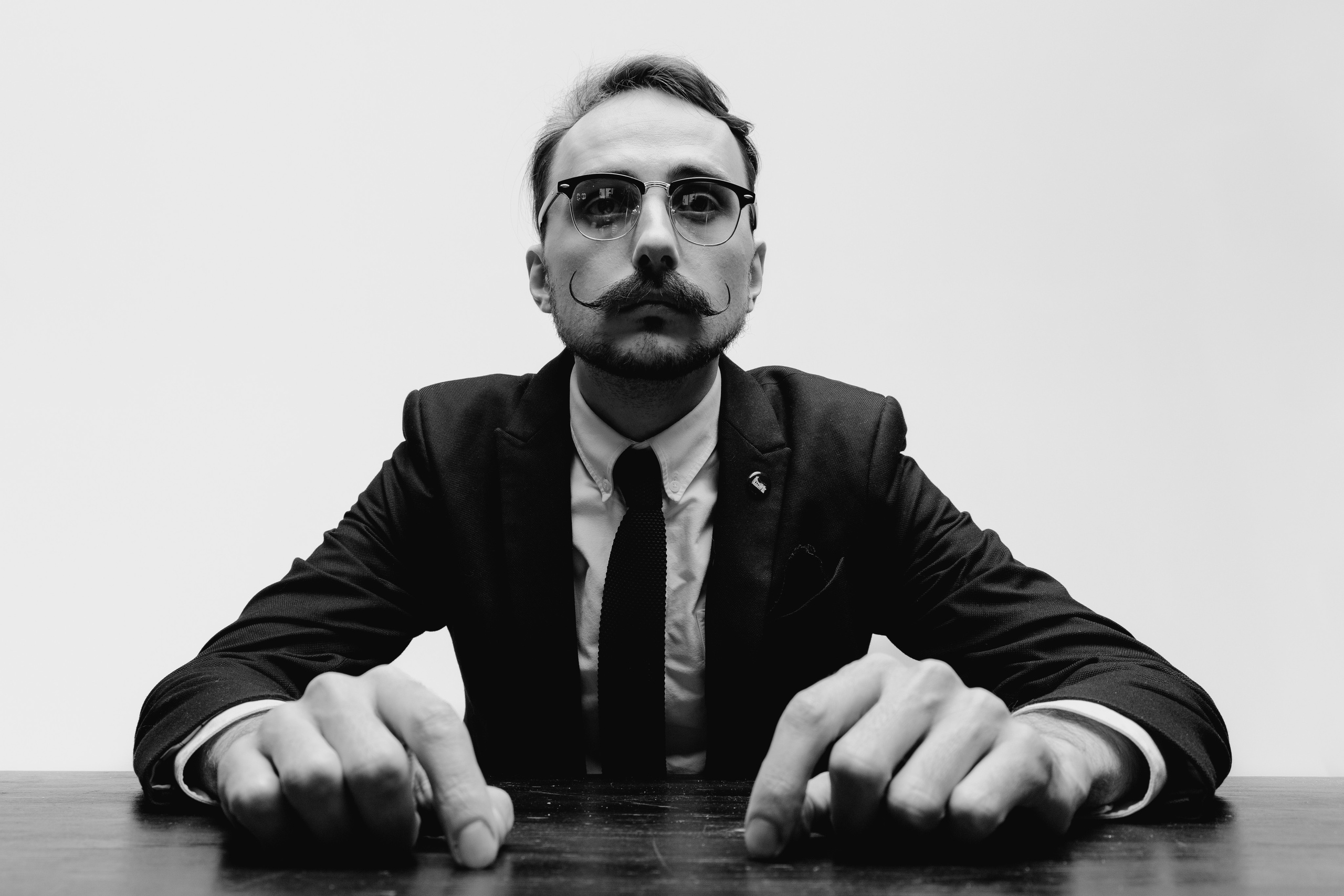 VASILY GURYANOV. Фотограф