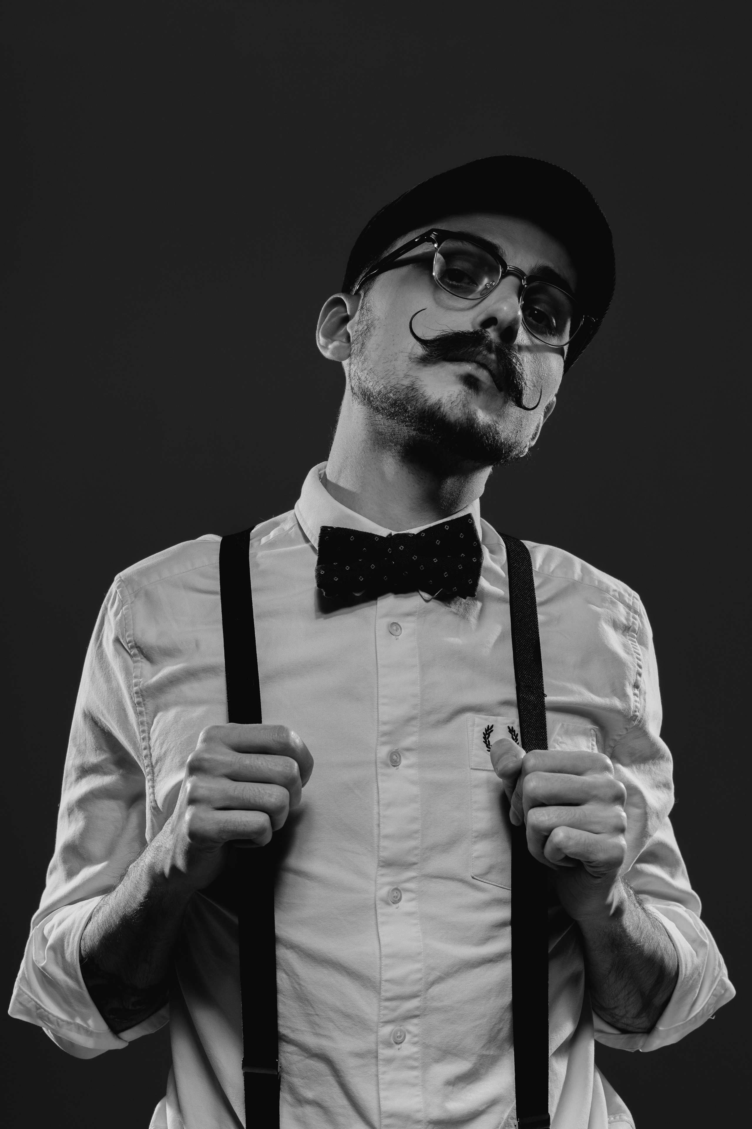 VASILY GURYANOV. Фотограф