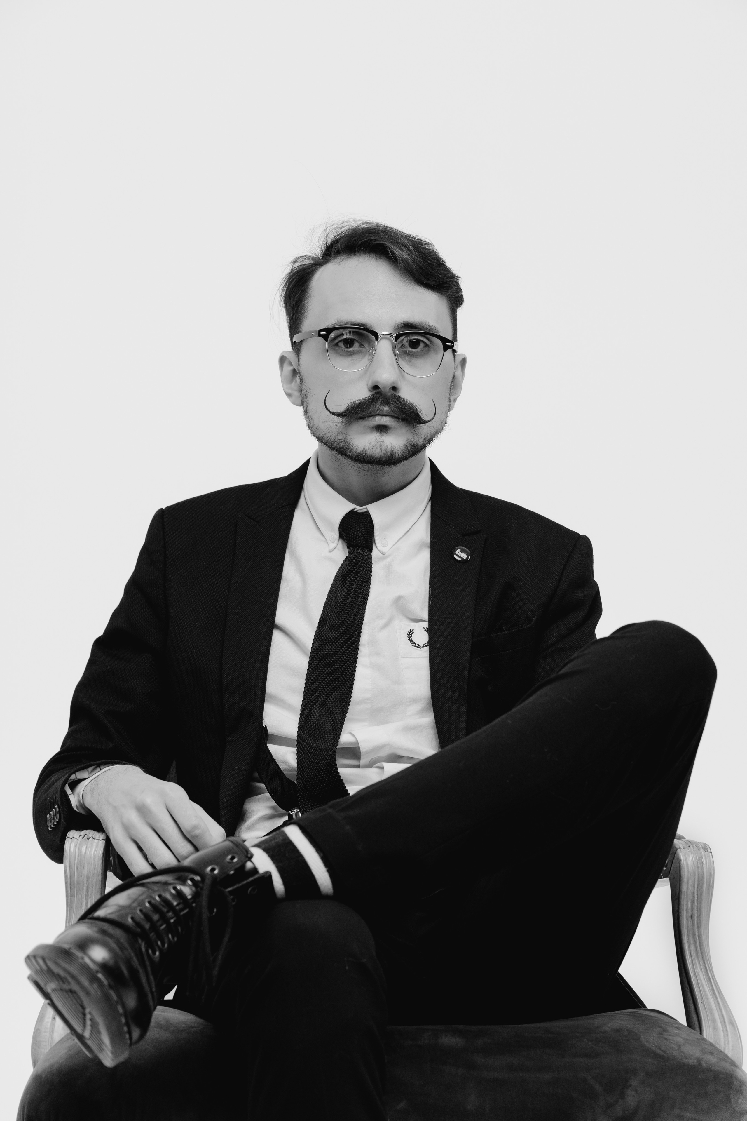 VASILY GURYANOV. Фотограф