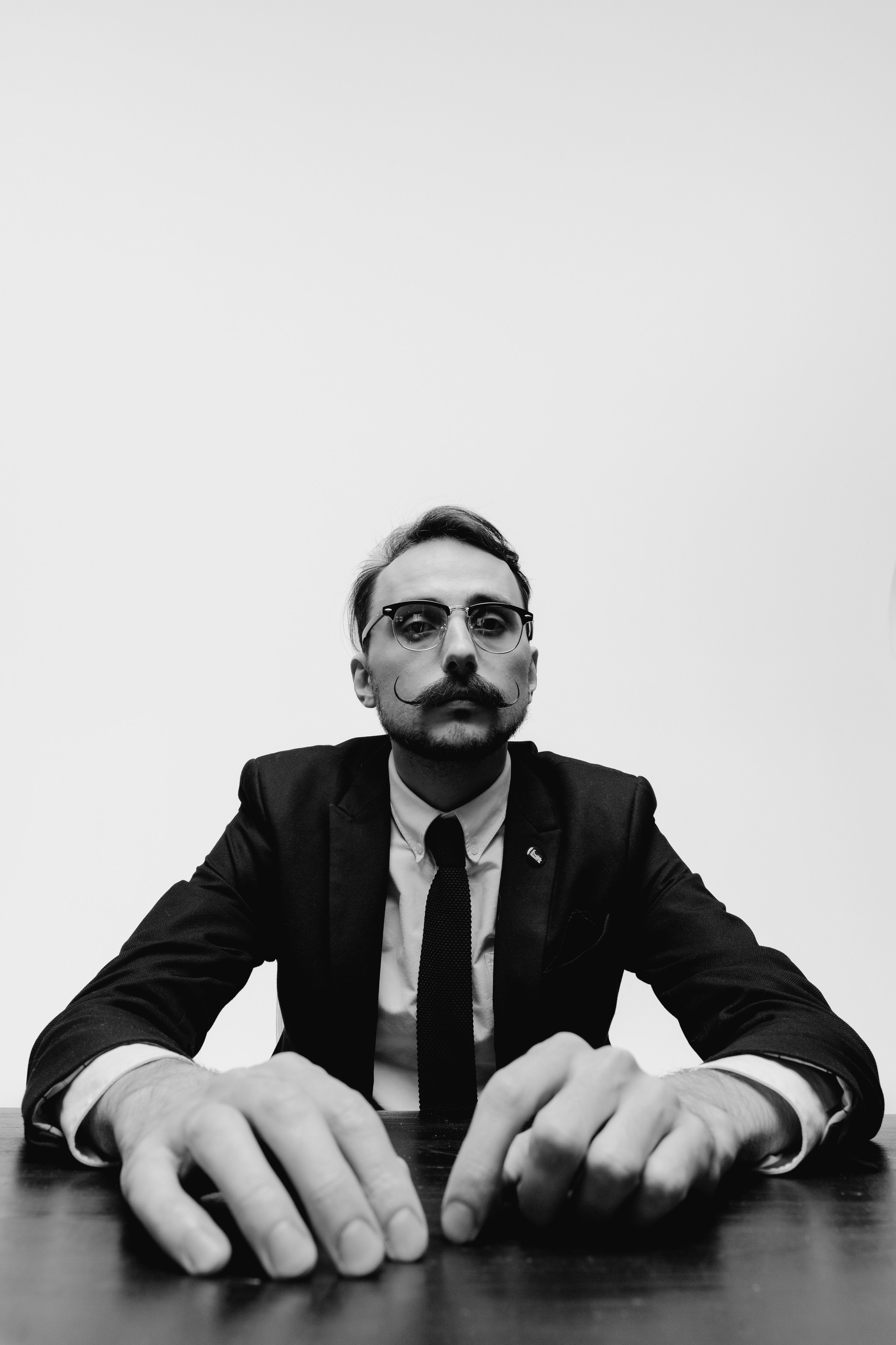 VASILY GURYANOV. Фотограф