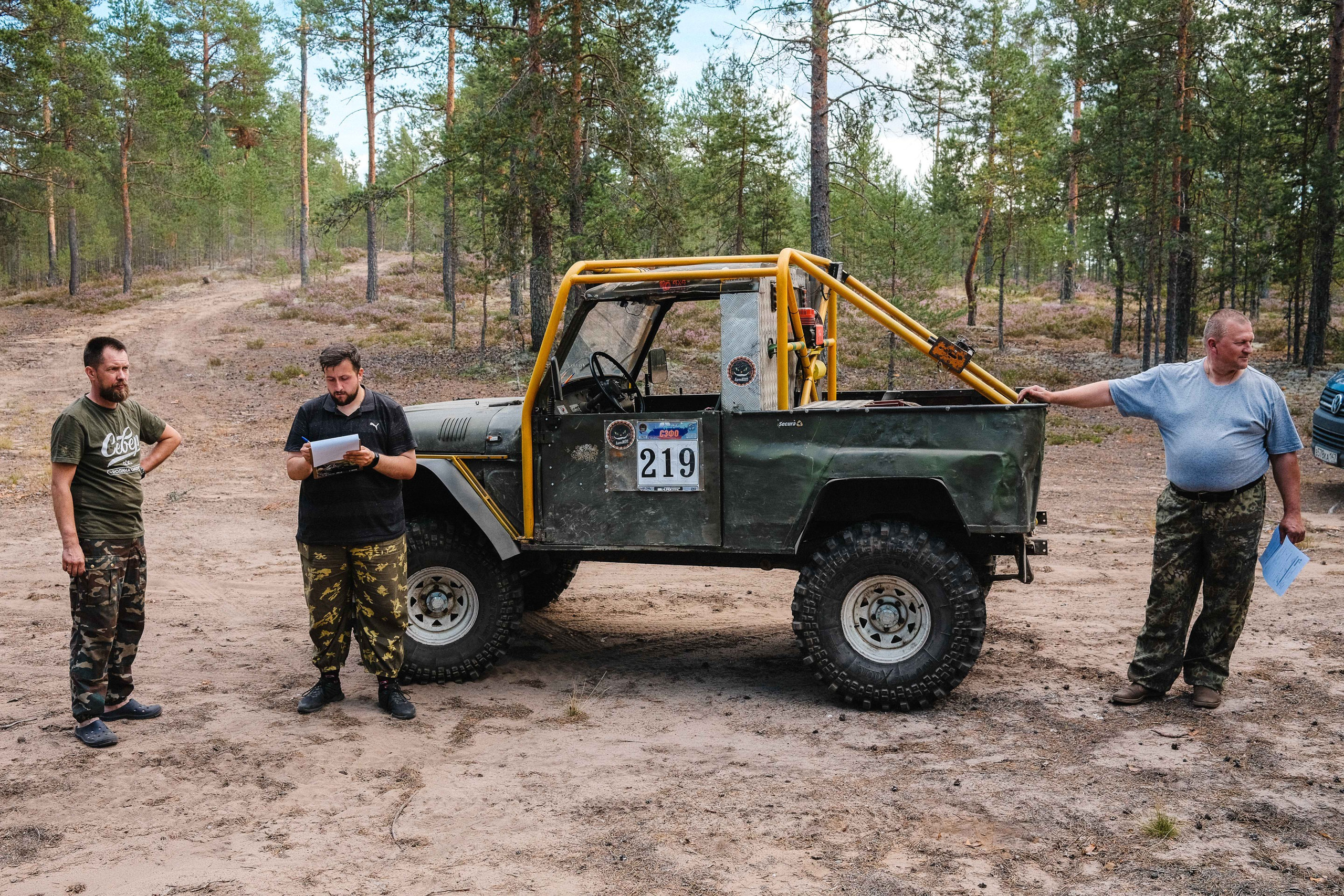 2022.08.13-14 — КВС 2022 — Базлаг, подготовка СУ, брифинг. Фотограф Алексей Алексеев