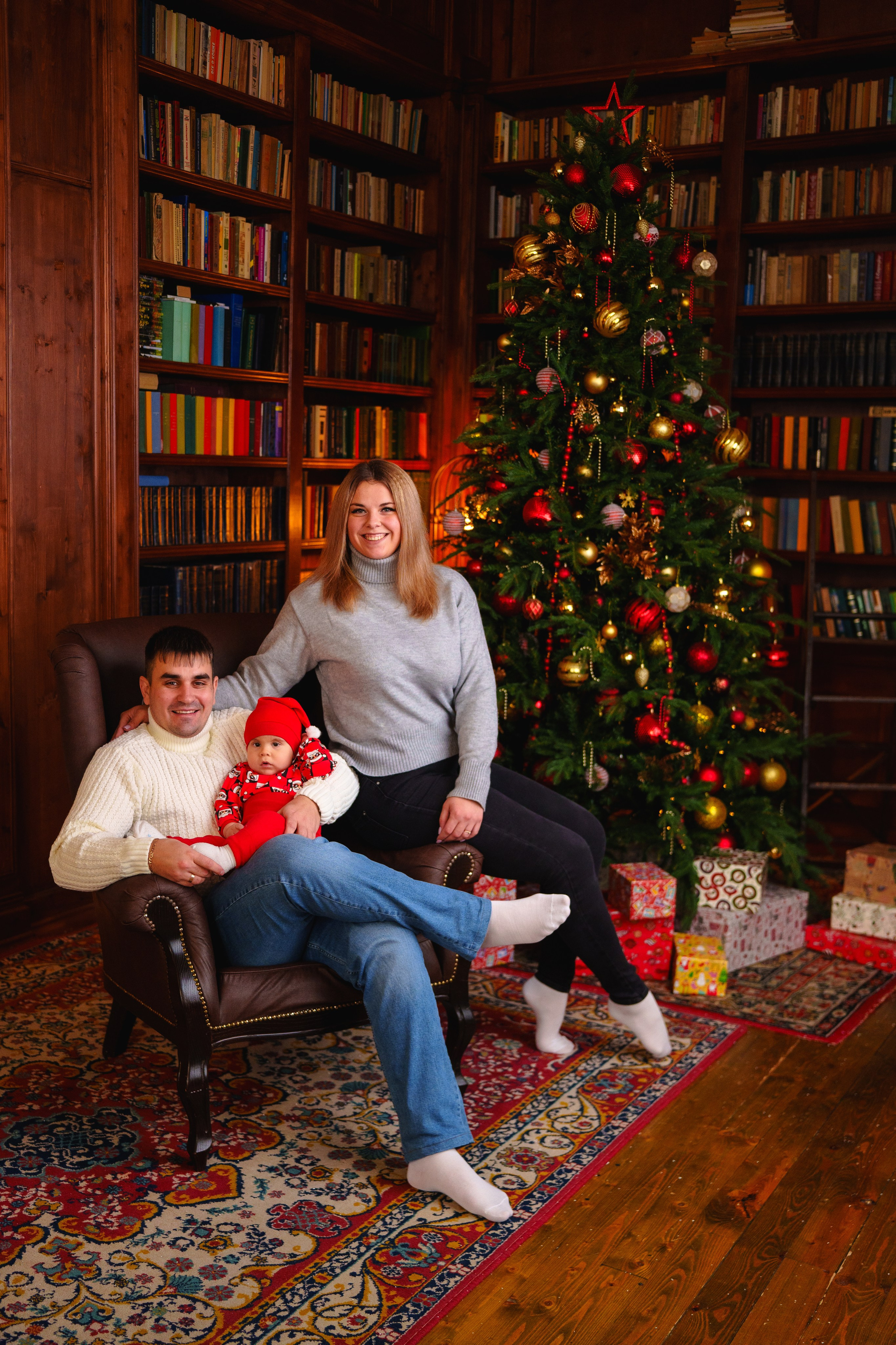 Предновогодняя, студийная съёмка для замечательной семьи. Фотограф Андрей Чеботок (Белгород, Курск, Воронеж, Старый Оскол)