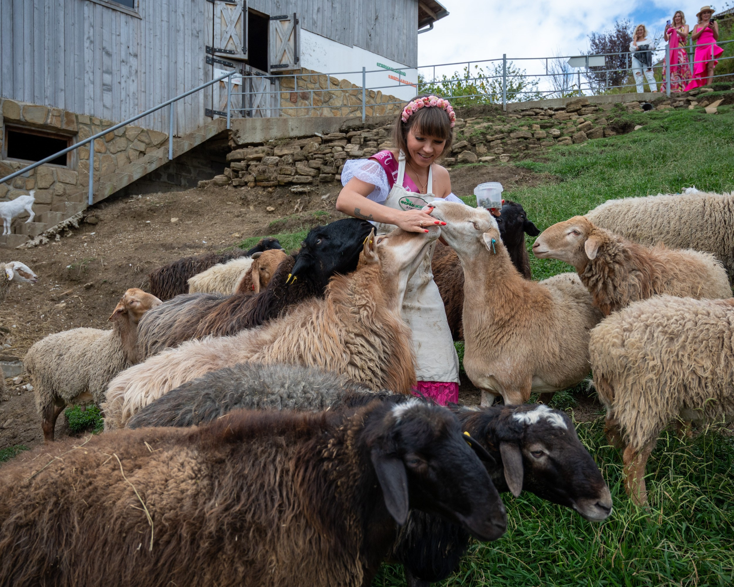 Ферма «ЭКЗАРХО» 03.10.2024 г. Фотографирую счастливых людей в Сочи
