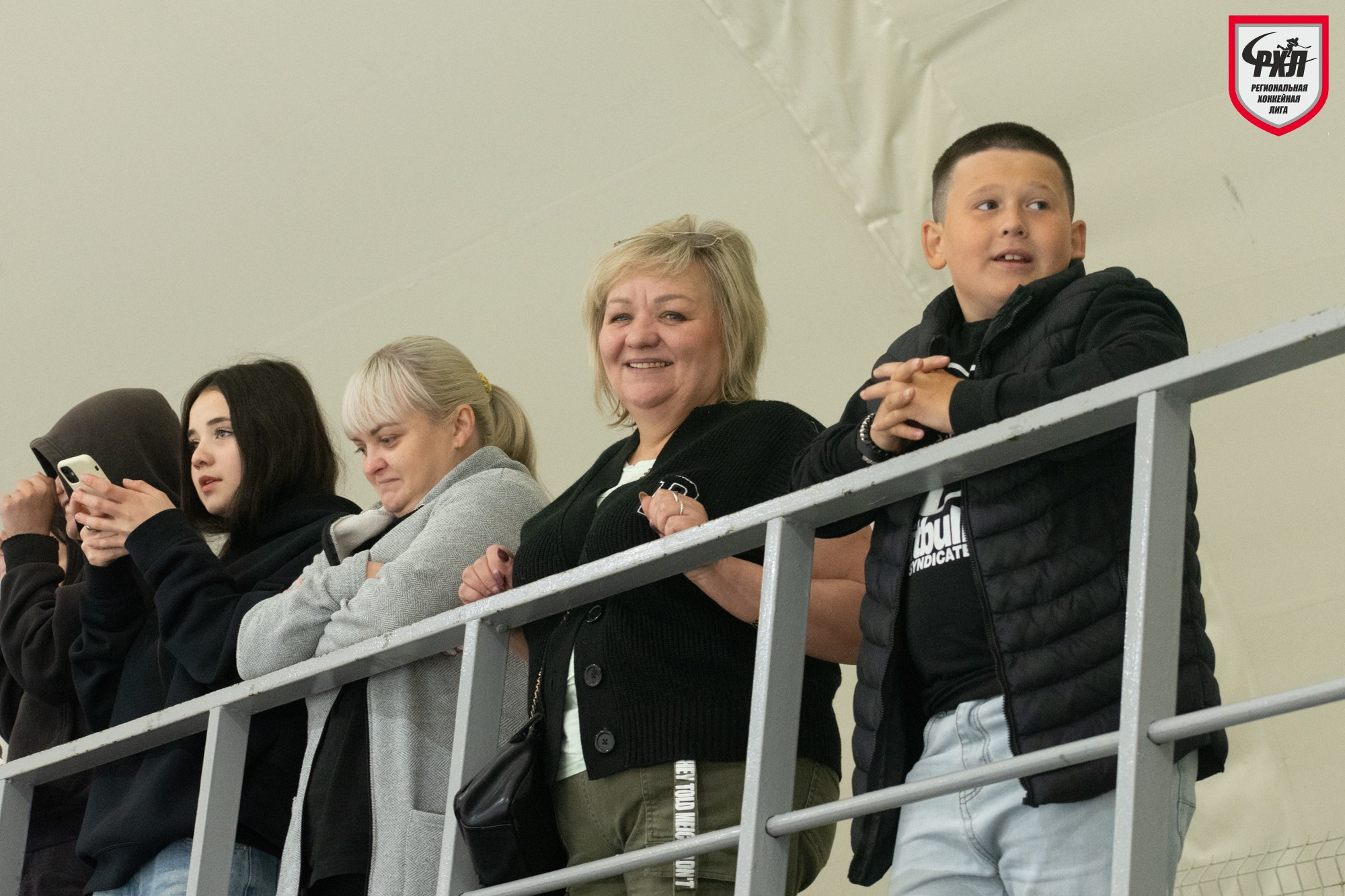 Хоккей. Фотограф Максим Буряк