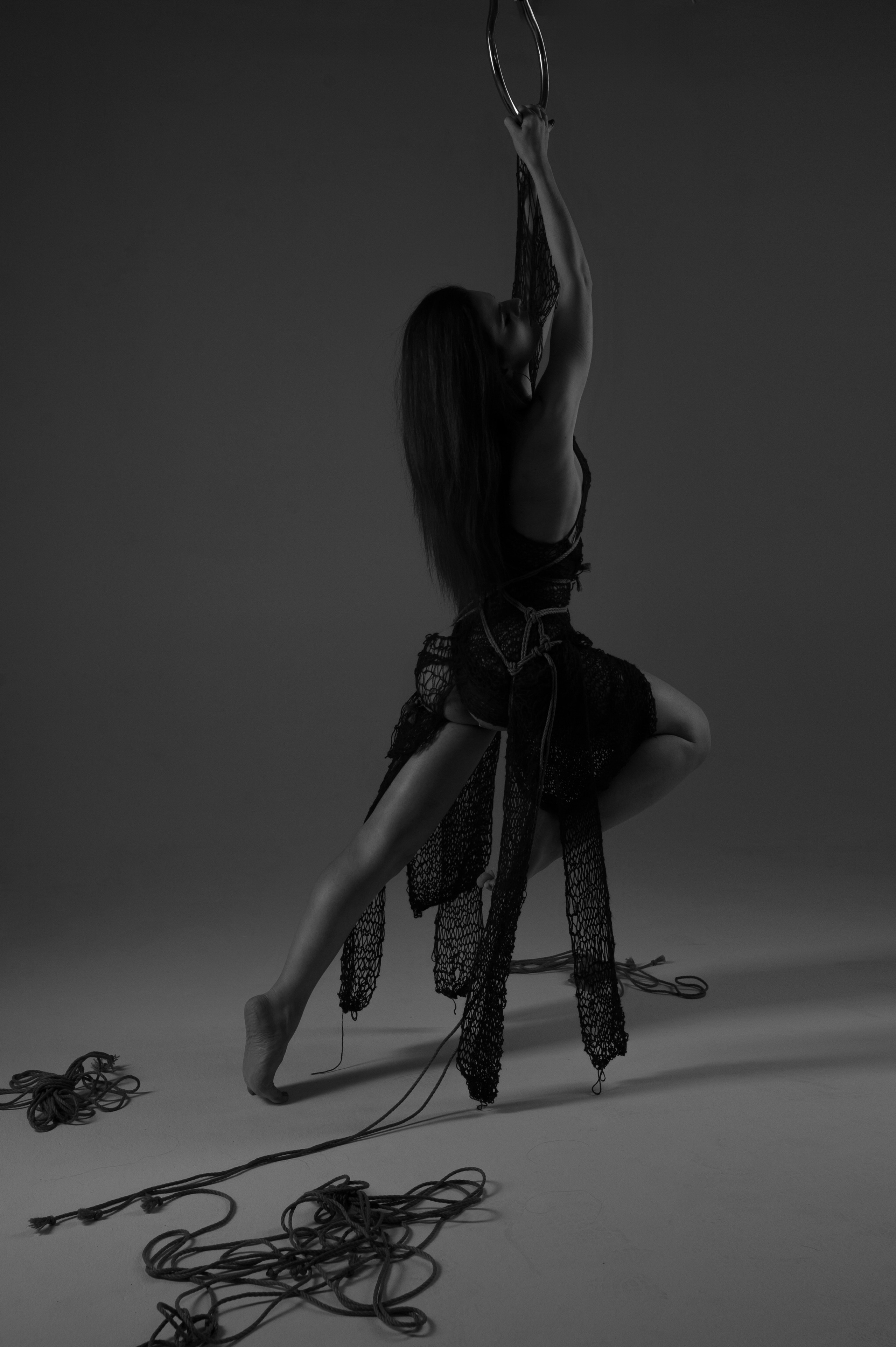Фотосессия в стиле шибари. Александр Mr.Brass — фотографирую женский портрет в Москве