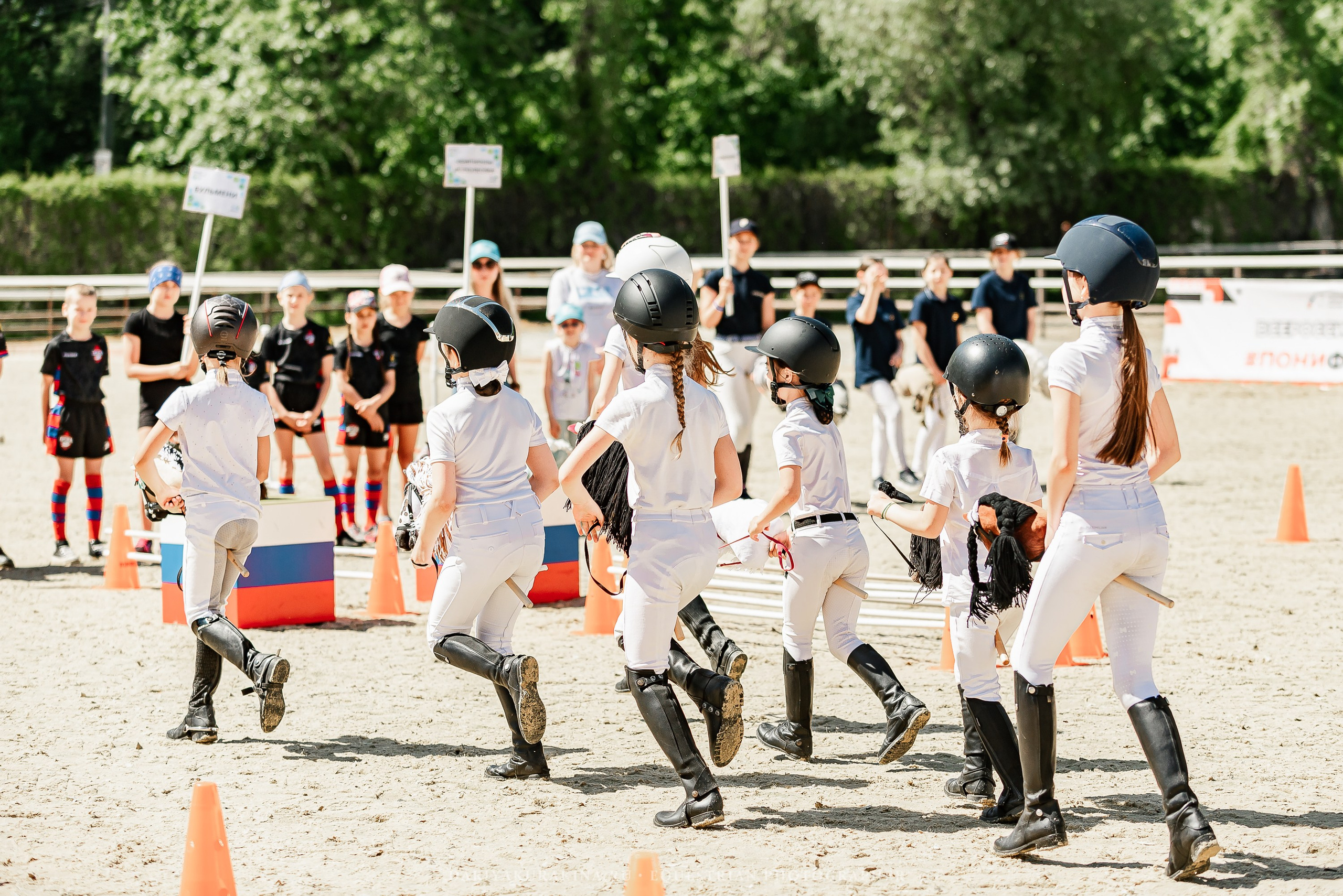 #ПОНИФОРУМ 2024. Конный фотограф Куракина Дарья • Фотосессии с лошадьми