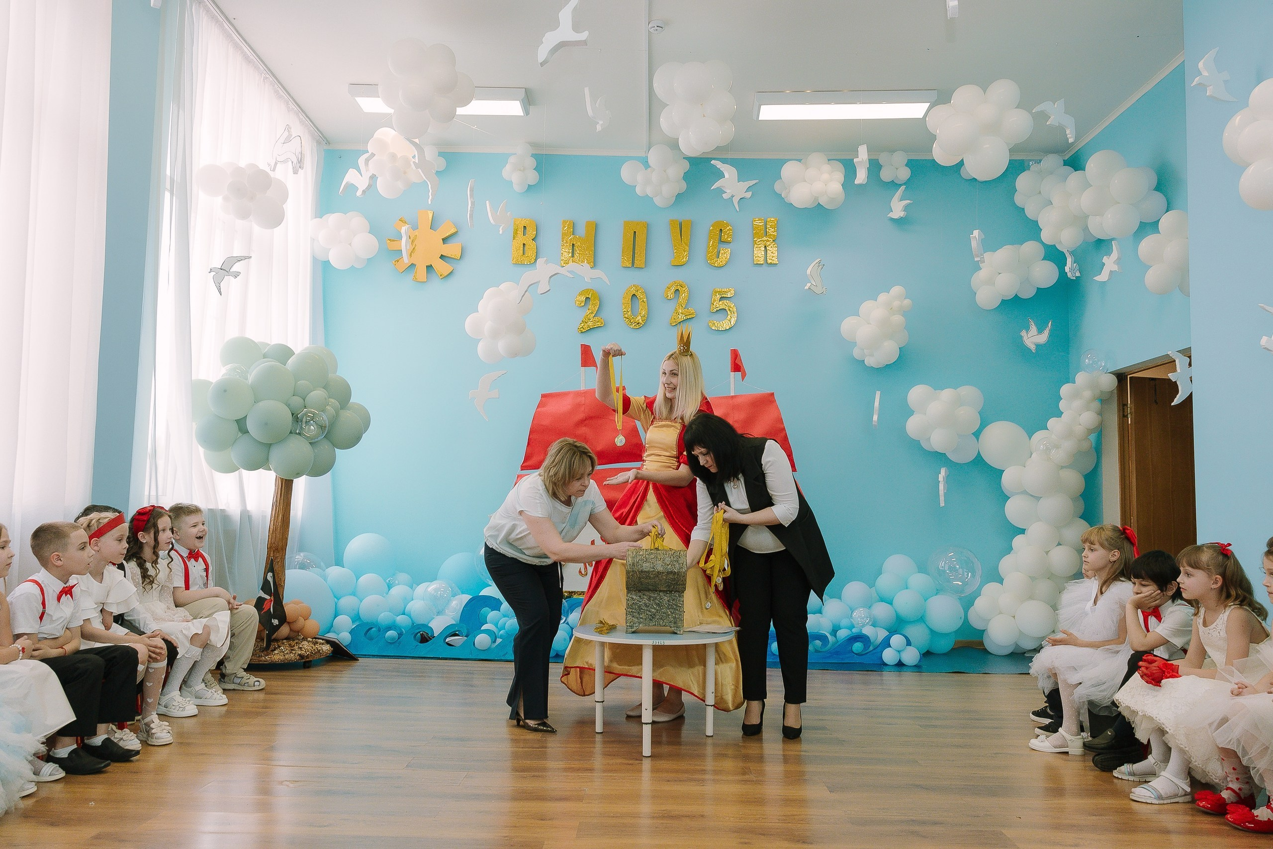 Выпускной 10 ДС. Выпускные альбомы Натальи Бутко: Новороссийск, Анапа, Геленджик