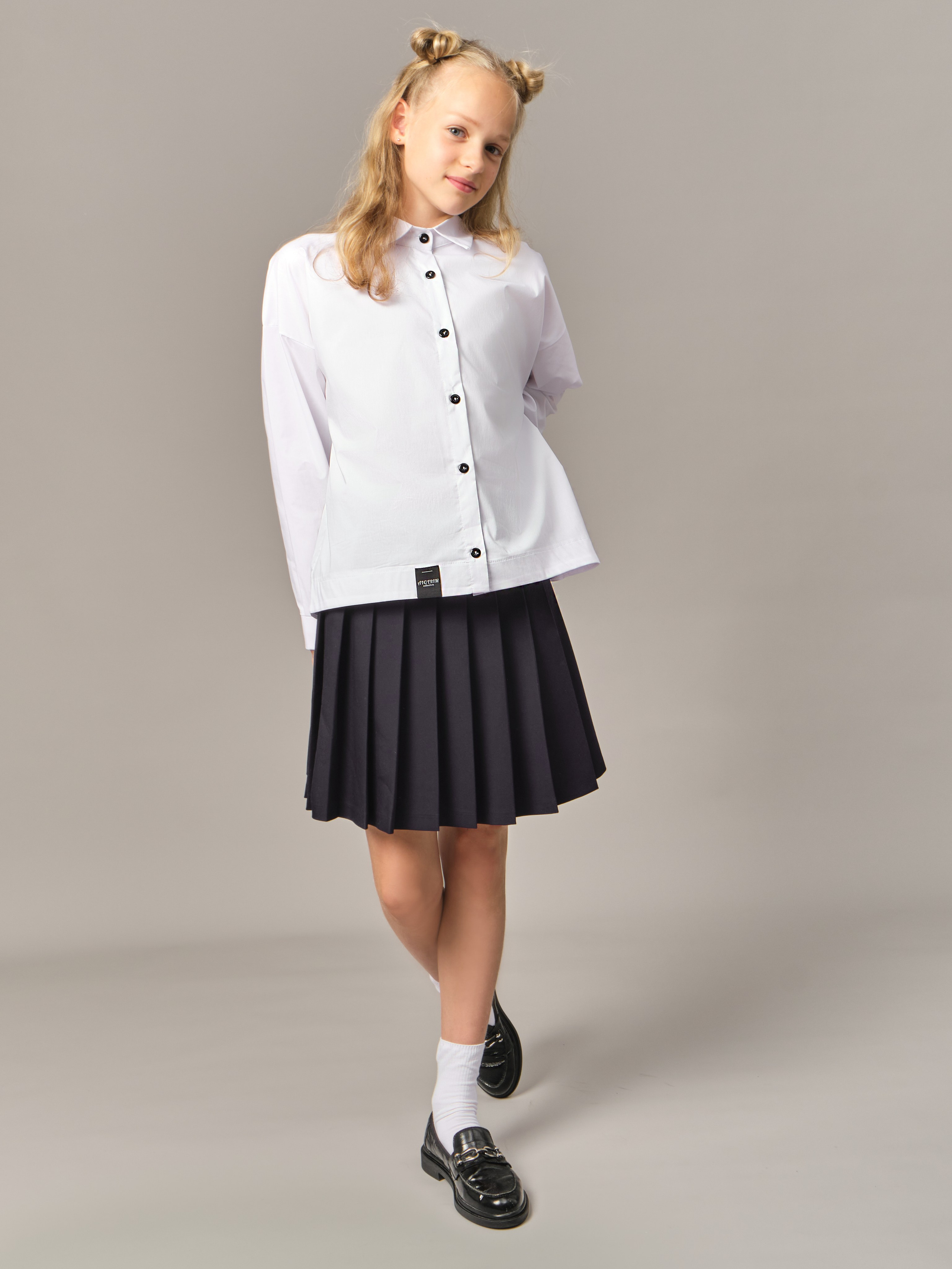 Школьная форма. Фотостудия для Wildberries Ozon