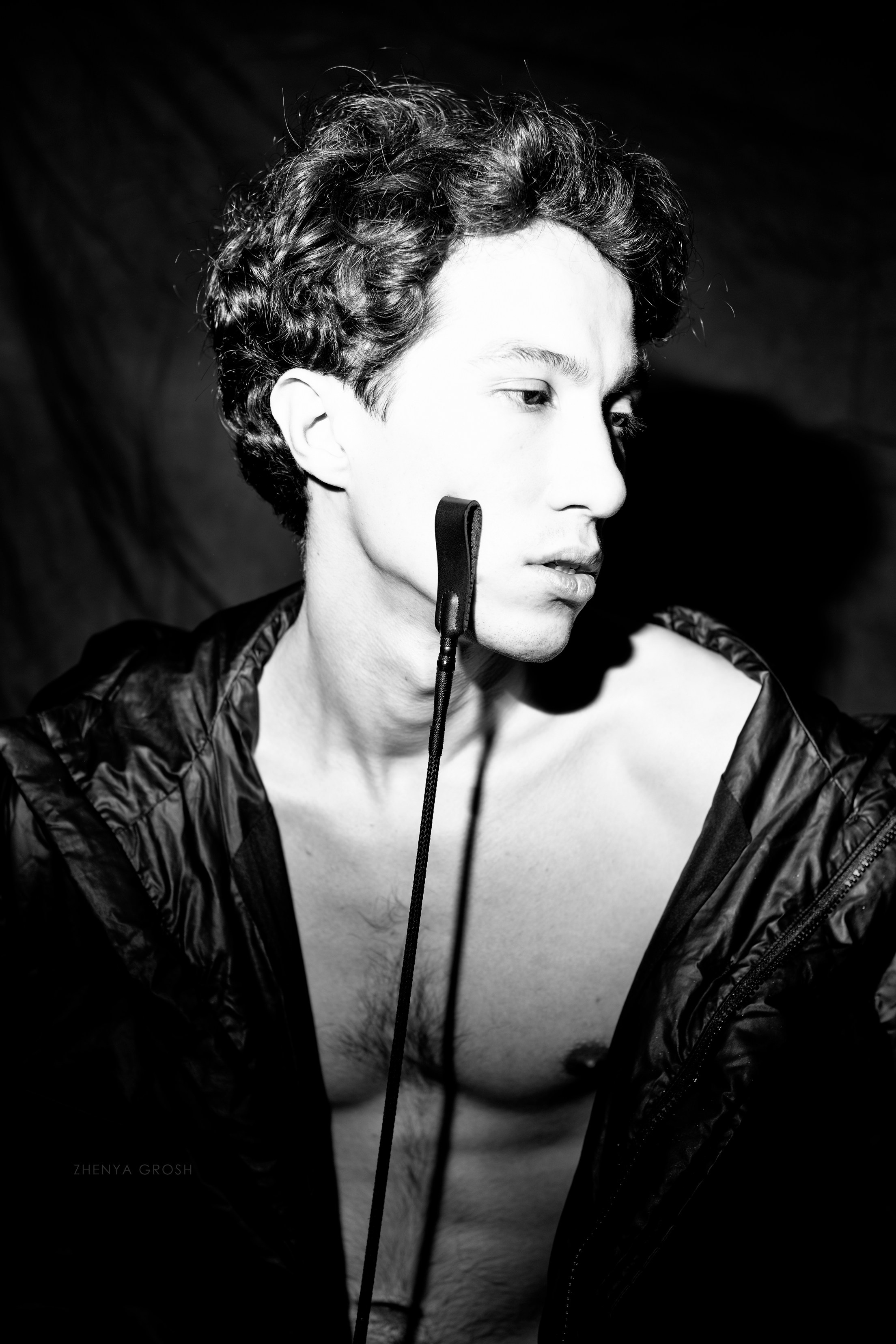 ART 18+. Фотограф Женя Грош в Москве