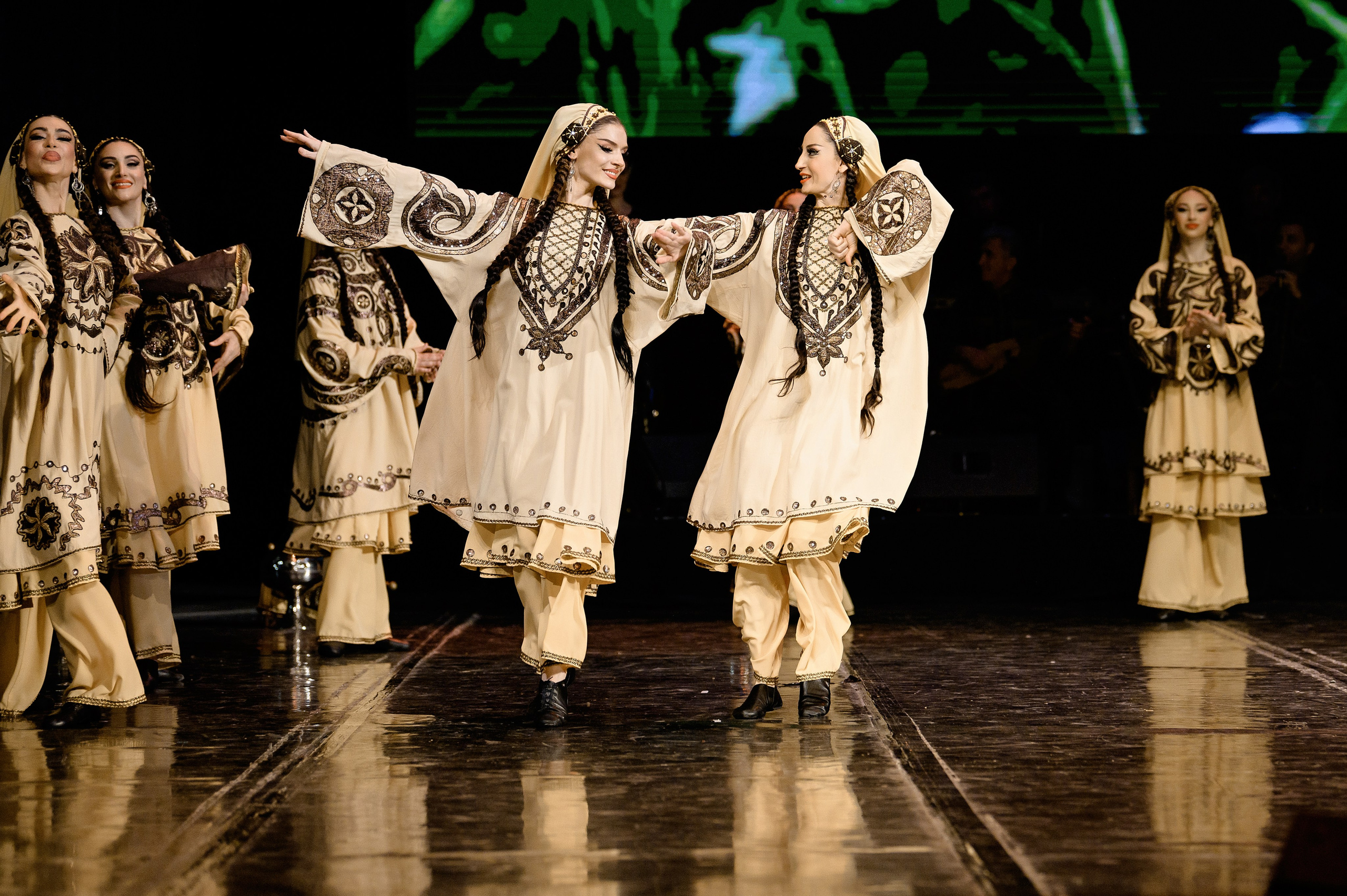 Ансамбль «Лезгинка» концерт в Махачкале. РЕПОРТАЖНЫЙ И БИЗНЕС ФОТОГРАФ В МОСКВЕ, ЕГОР НИКОЛАЕВ