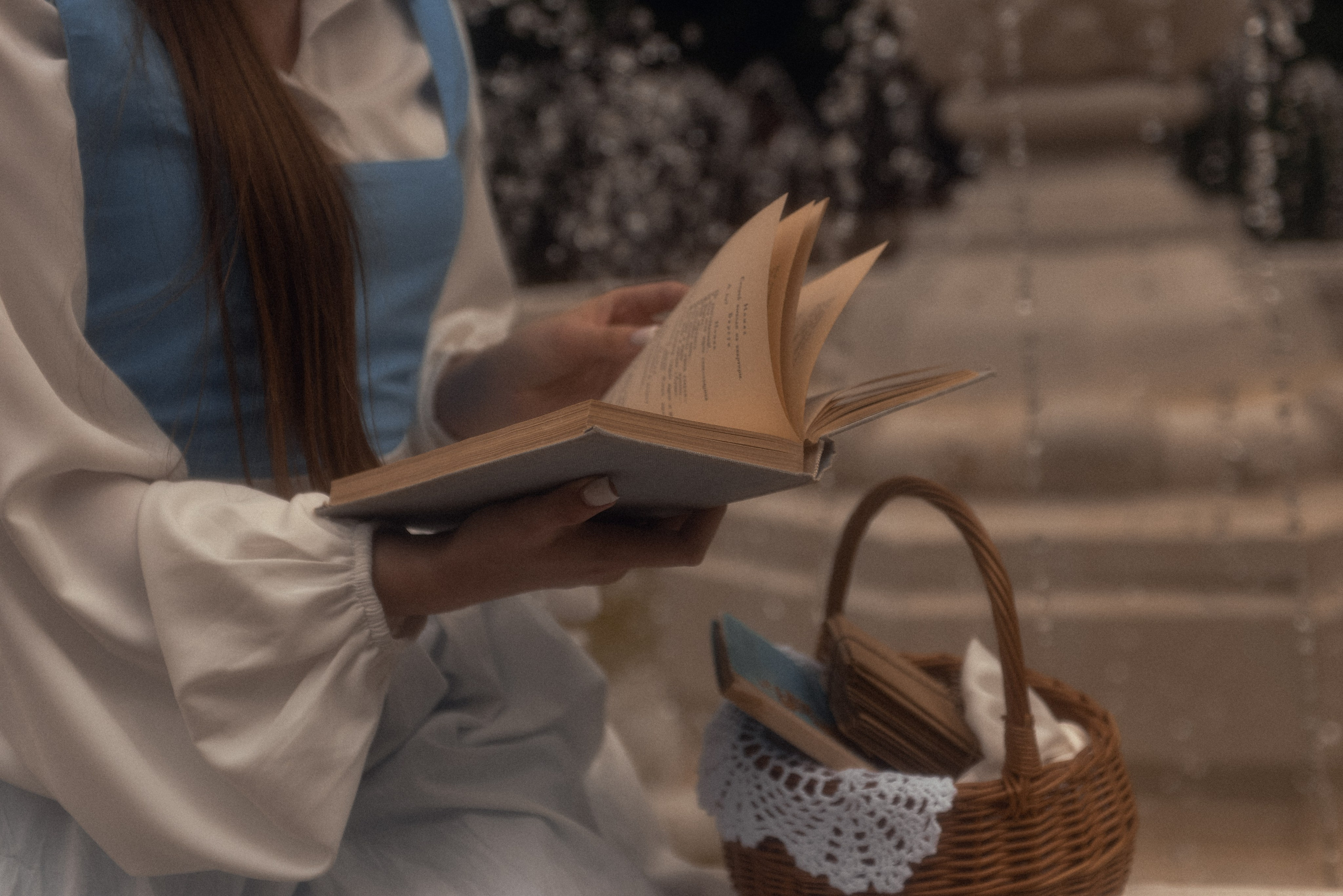 Съемка по мотивам мультфильма «Красавица и Чудовище». Фотограф-режиссер Анастасия Вронская | Кинематографическая фотография