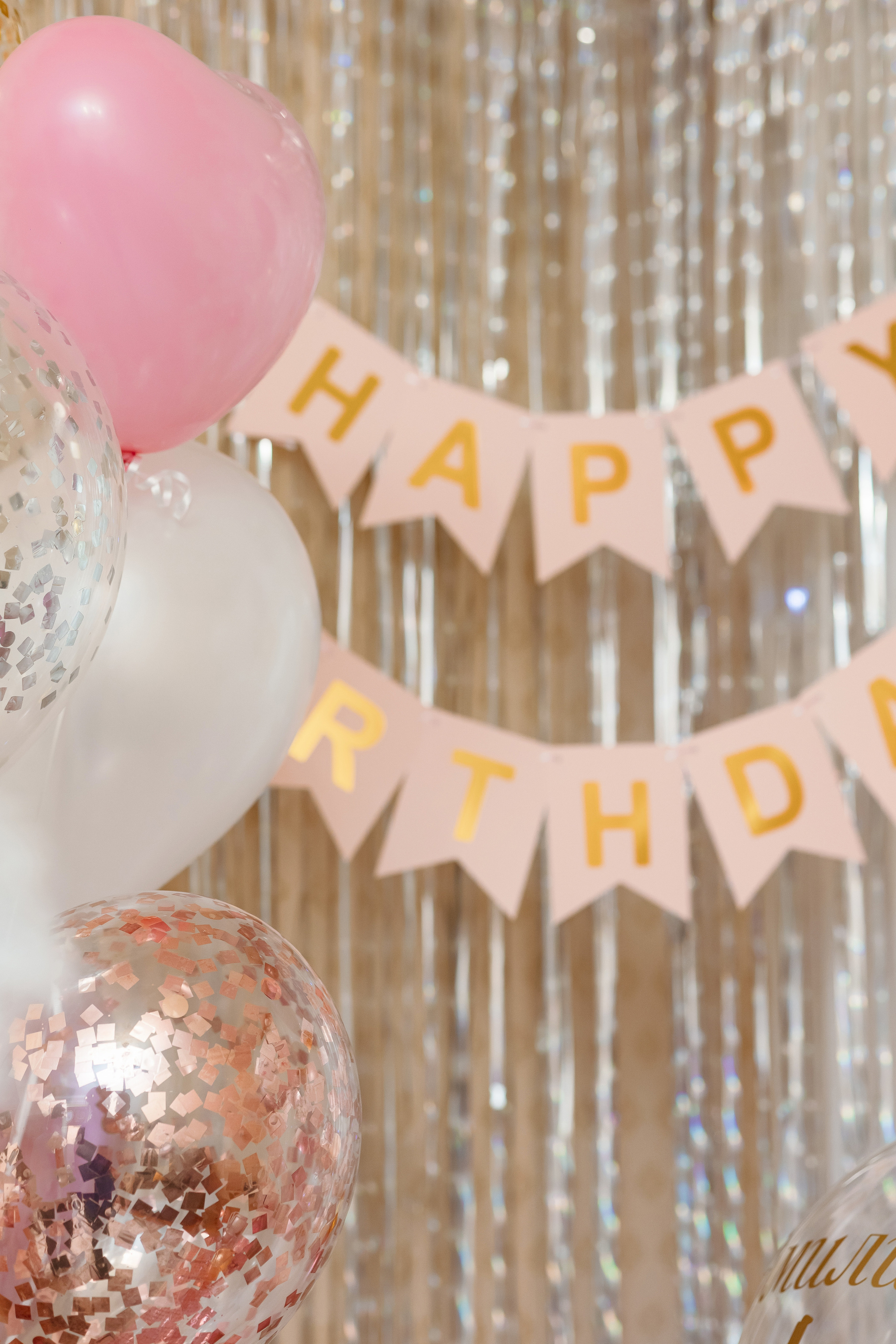 Годик Эмилии. Свадебный и семейный фотограф в Каспийске Алёна Нурмагомедова