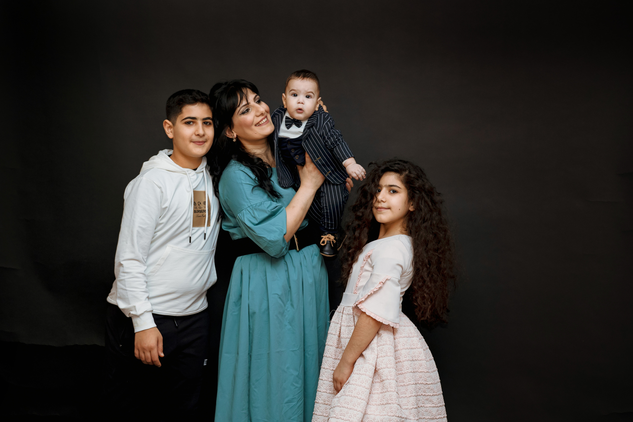 Полгодика Гарику. Свадебный и семейный фотограф в Каспийске Алёна Нурмагомедова