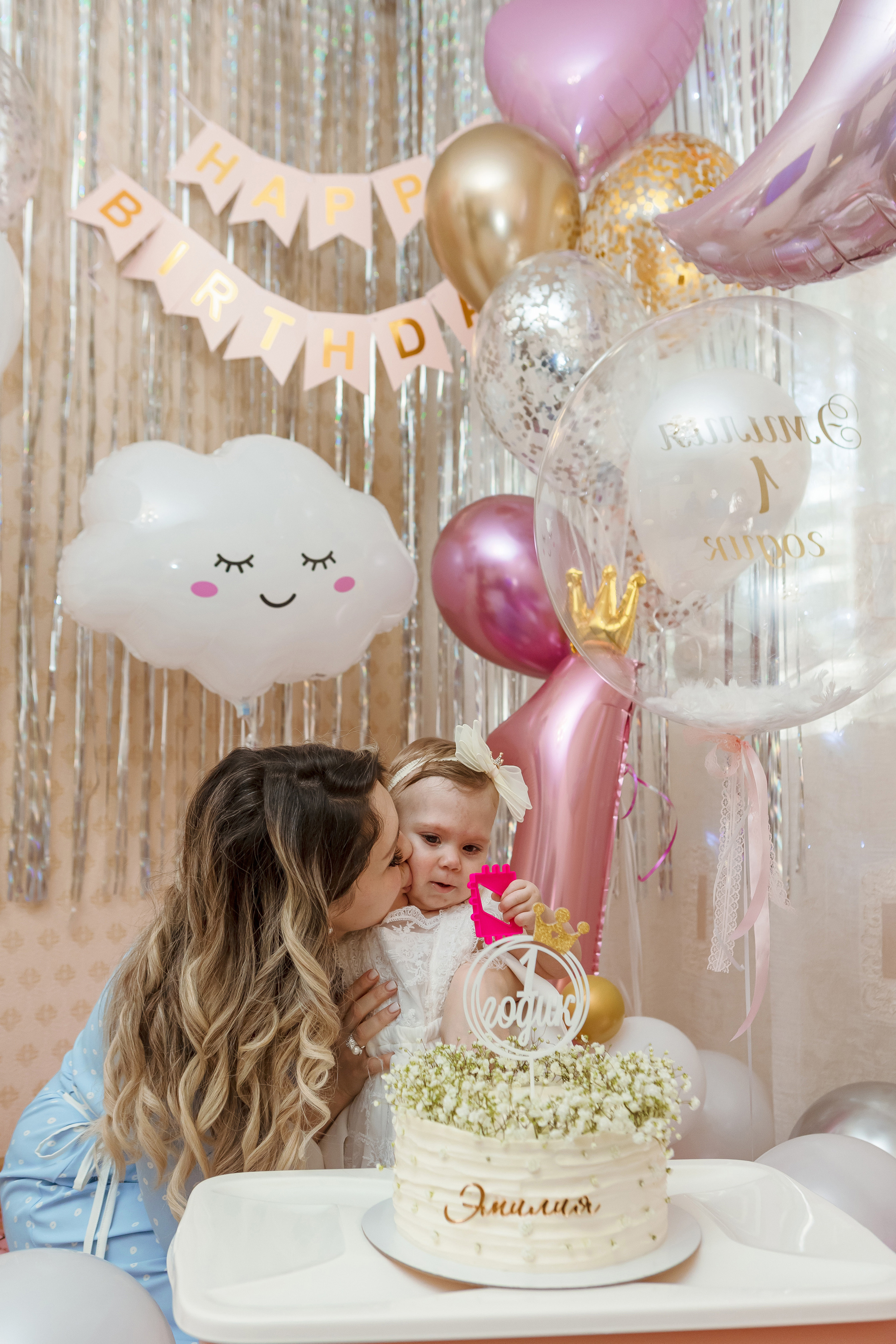 Годик Эмилии. Свадебный и семейный фотограф в Каспийске Алёна Нурмагомедова