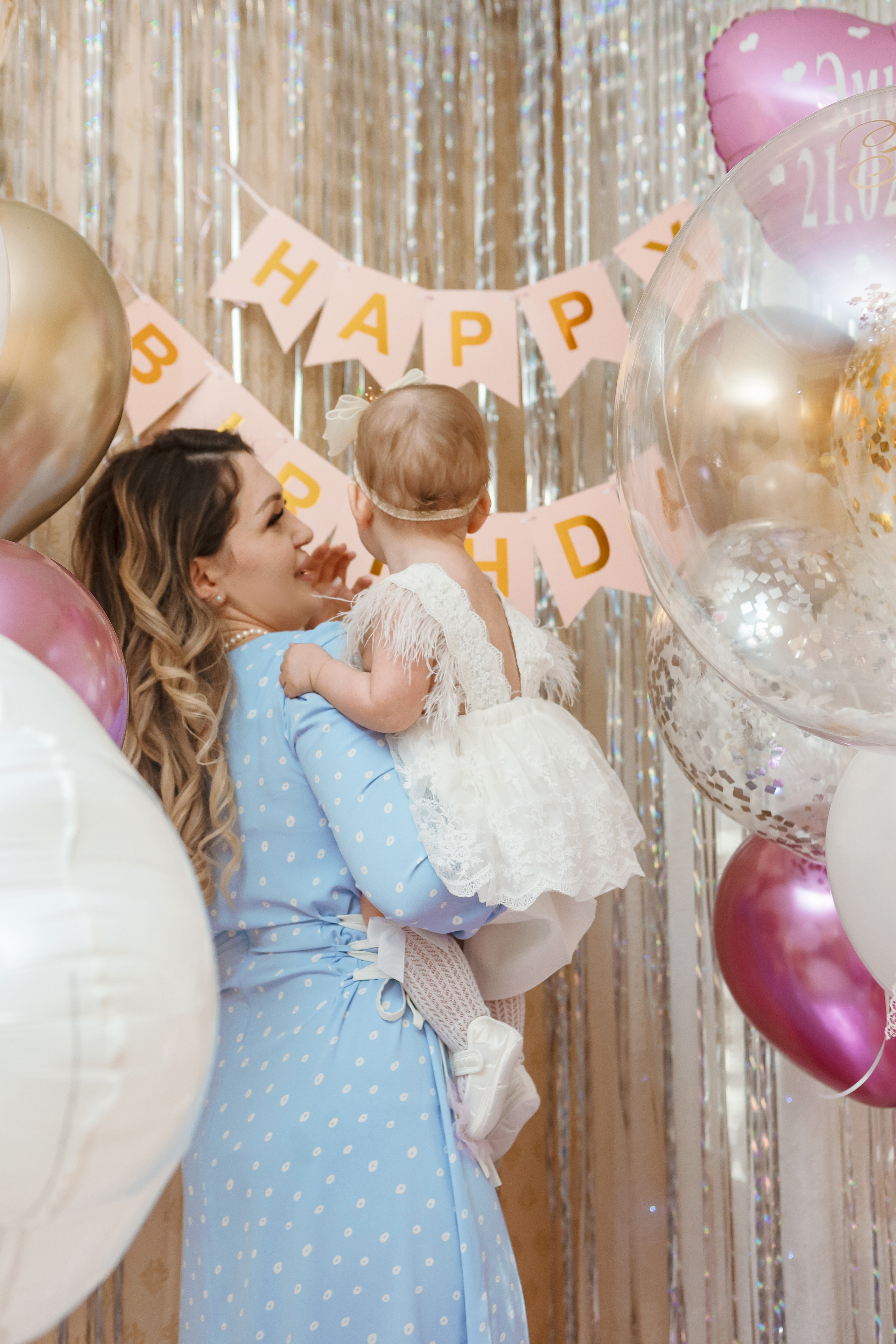 Годик Эмилии. Свадебный и семейный фотограф в Каспийске Алёна Нурмагомедова