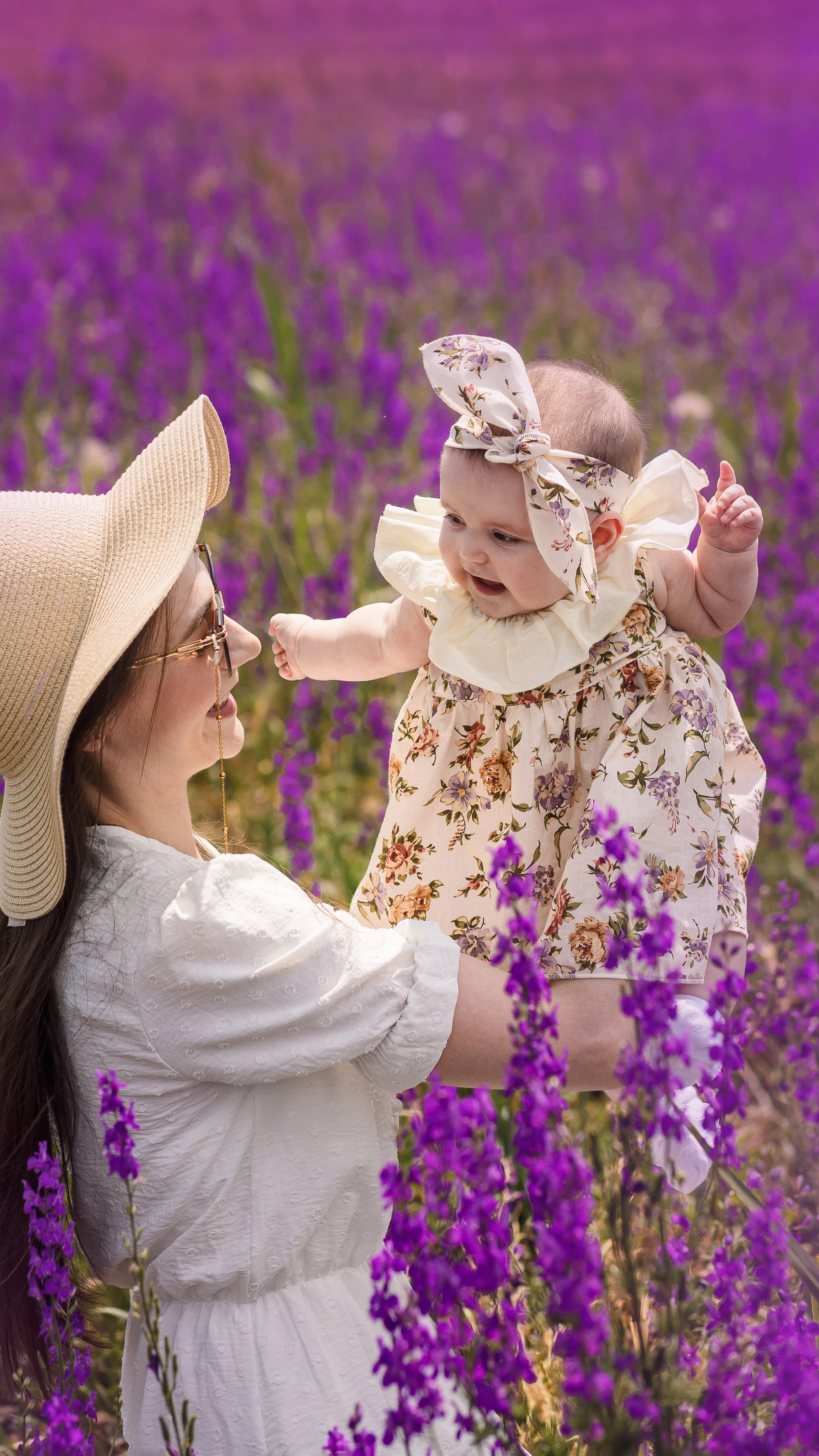В фиолетовом поле. Свадебный и семейный фотограф в Каспийске Алёна Нурмагомедова