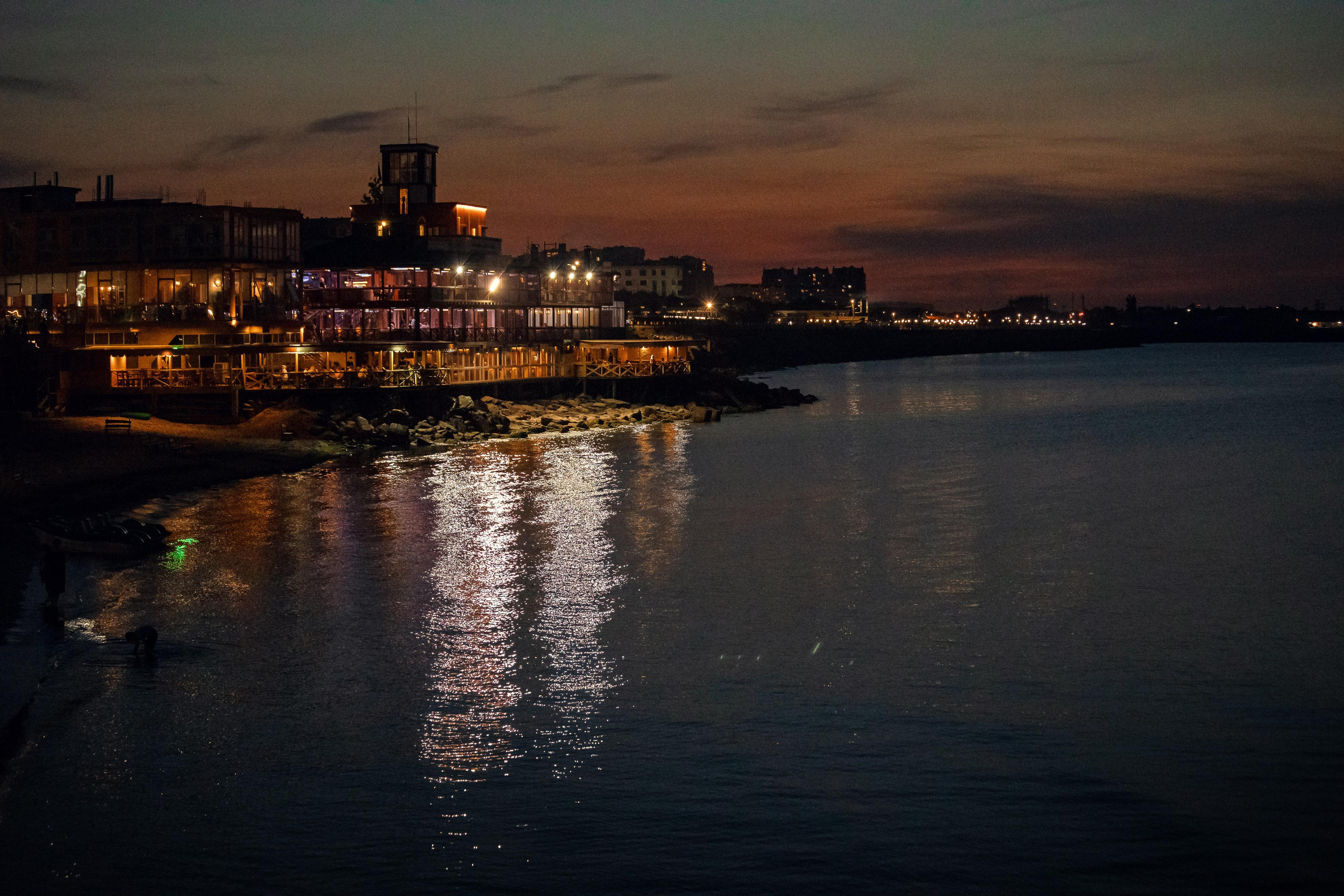 Контакты. Свадебный и семейный фотограф в Каспийске Алёна Нурмагомедова