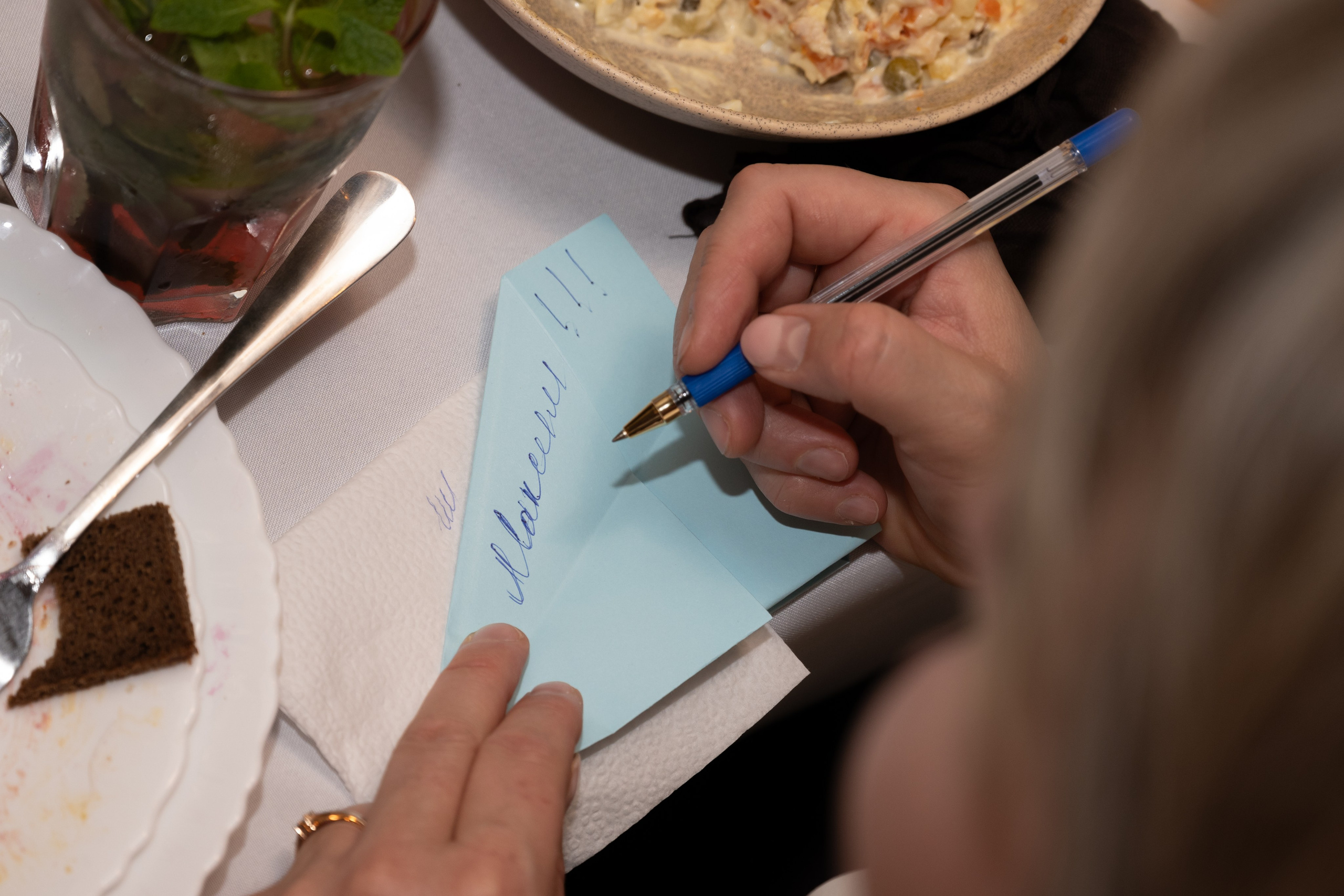 День рождения Екатерины в кругу семьи и друзей. Фотограф и видеограф в Москве Анна Матюхина