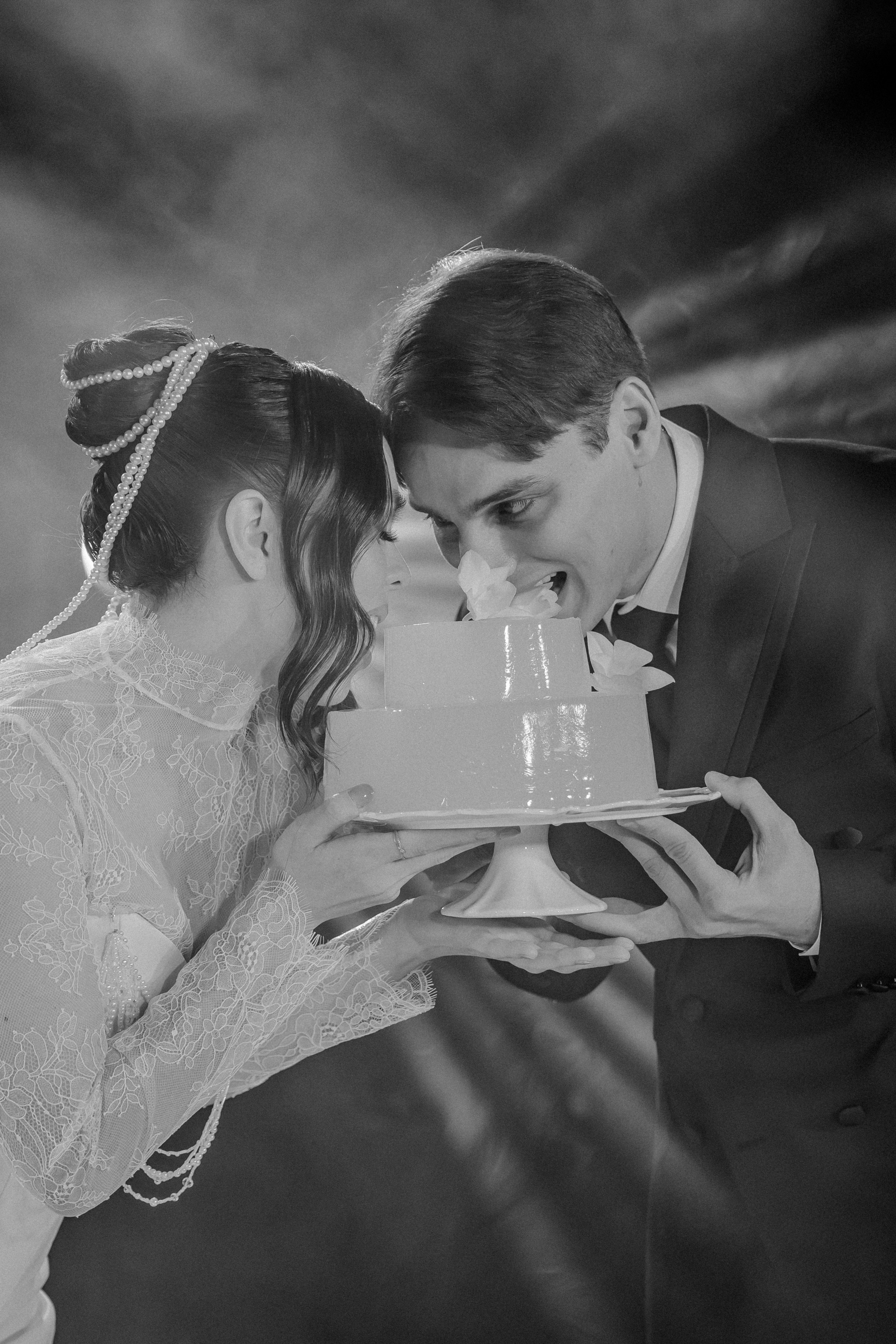 Мария & Александр. Любовь со светом. Свадебная фотография. Арина Рубах