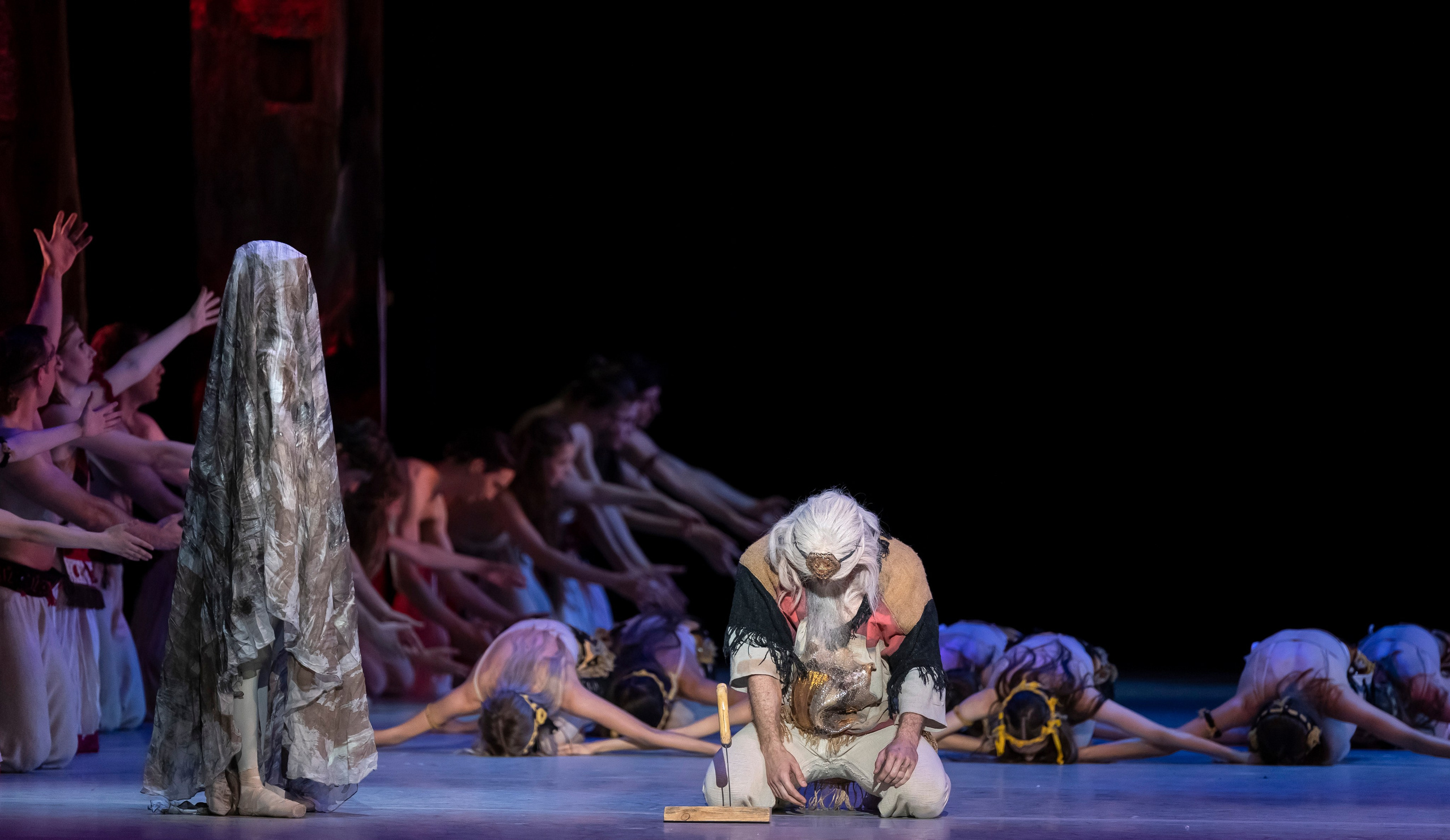 Весна священная. Балет Наталии Касаткиной и Владимира Василёва. Балетный фотограф Москва Майоров Николай