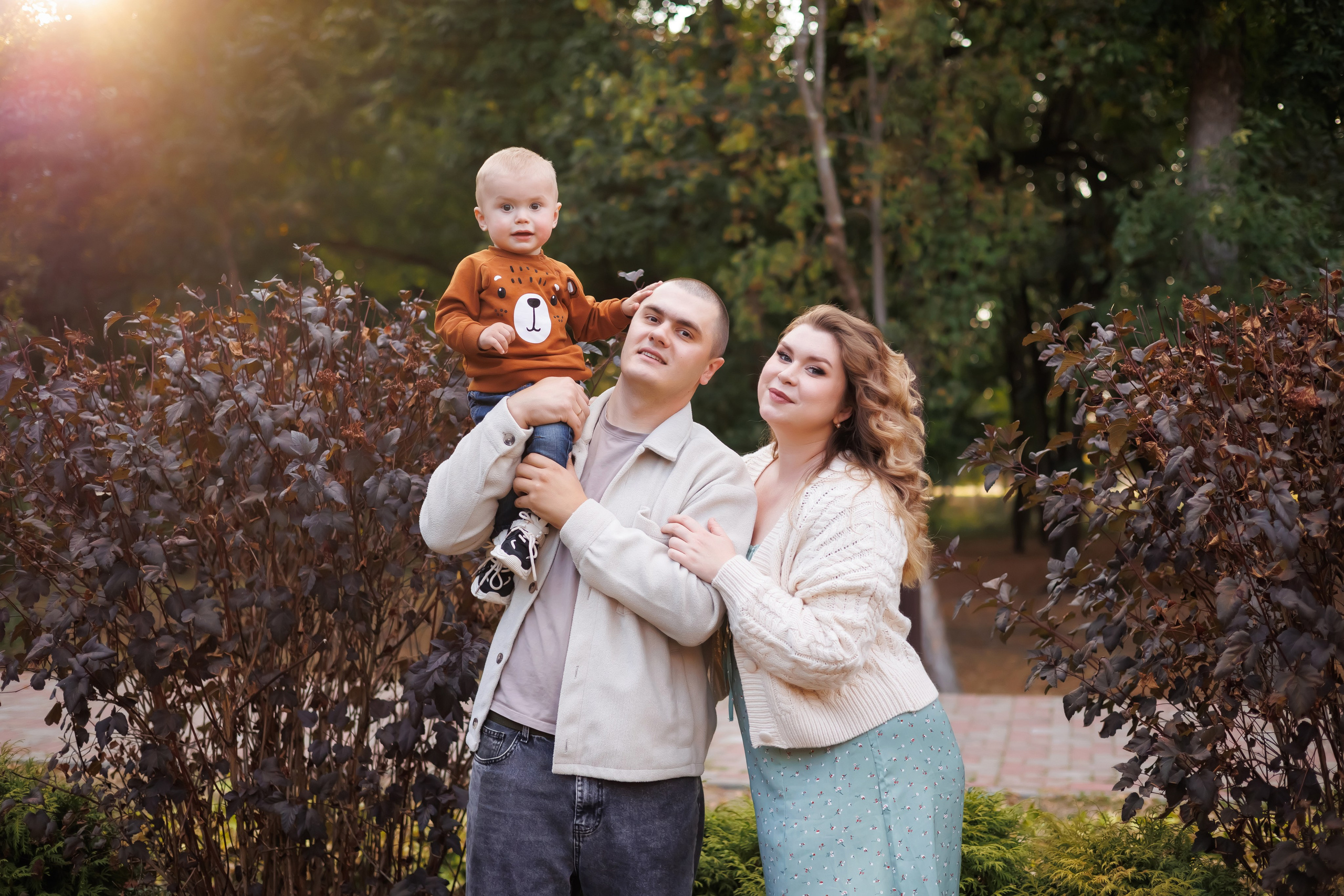 Семейные фотосессии. Свадебный и семейный фотограф в г. Майкопе (выезд по республике и краю)