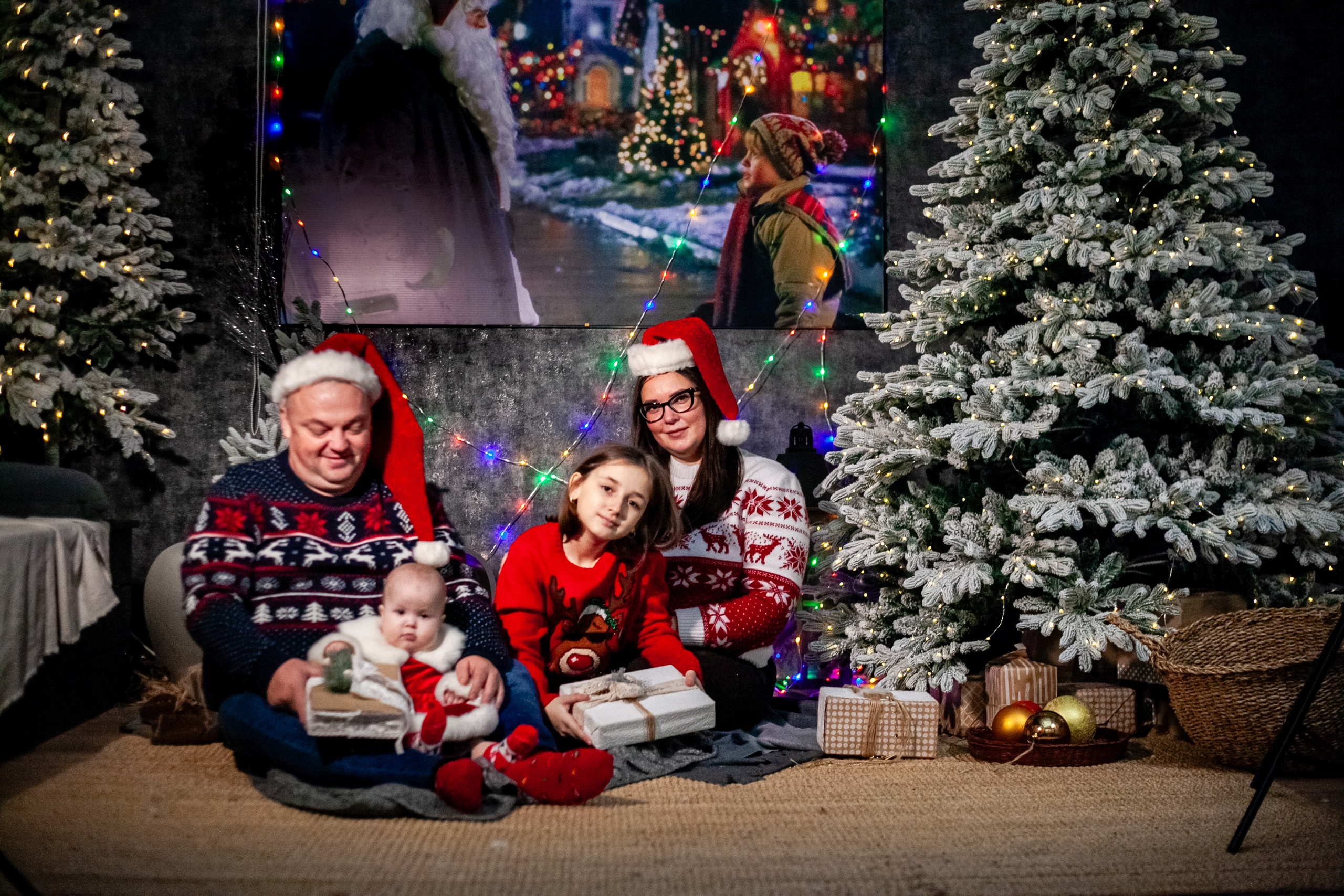 Ульяна и ее семья новый год 2024. Свадебный и семейный фотограф в Армавире