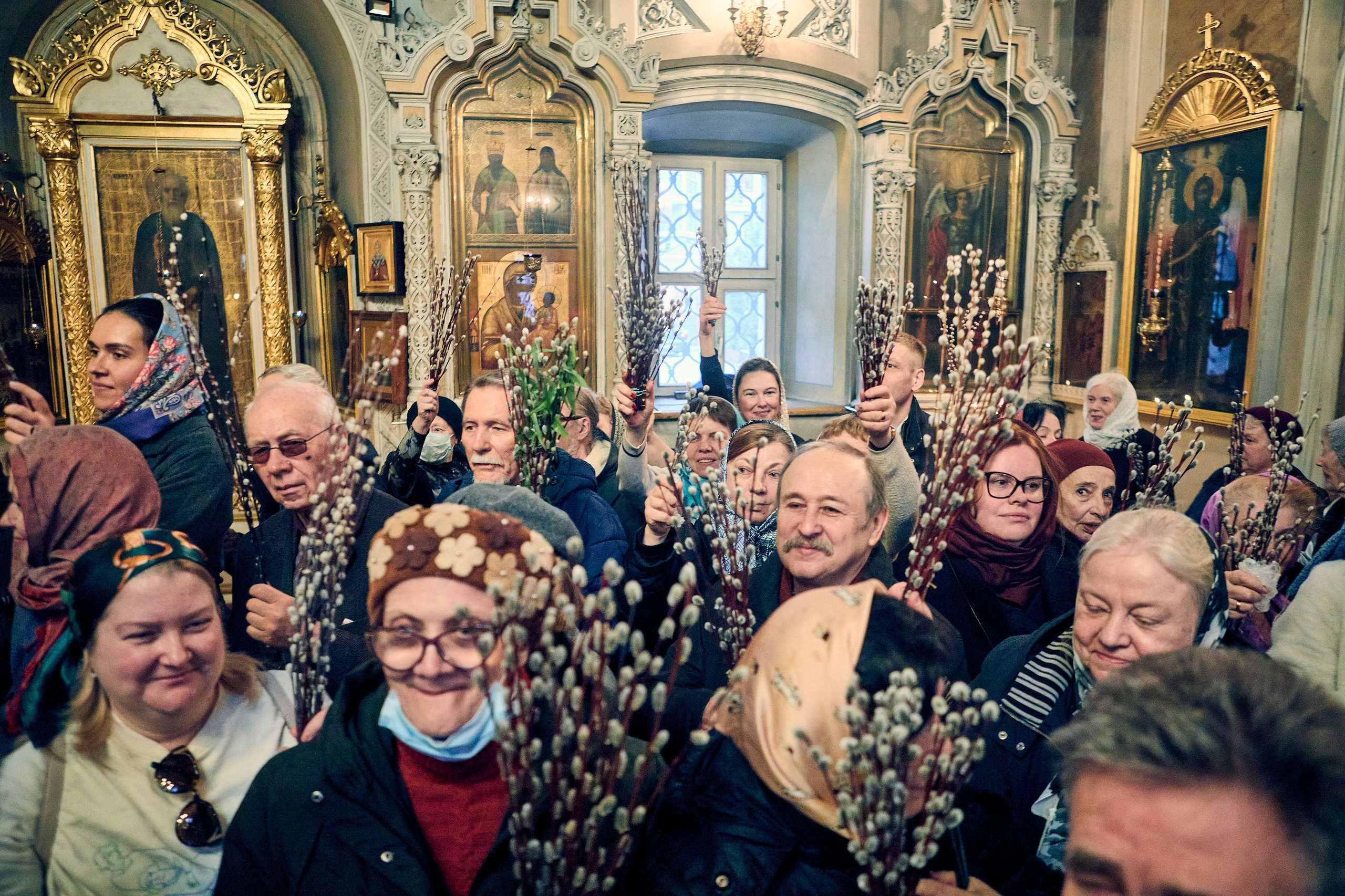 ВСЕНОЩНАЯ НА ВЕРБНОЕ ВОСКРЕСЕНИЕ. DMITRY MOISEENKO — фотограф, художник, топ-стилист