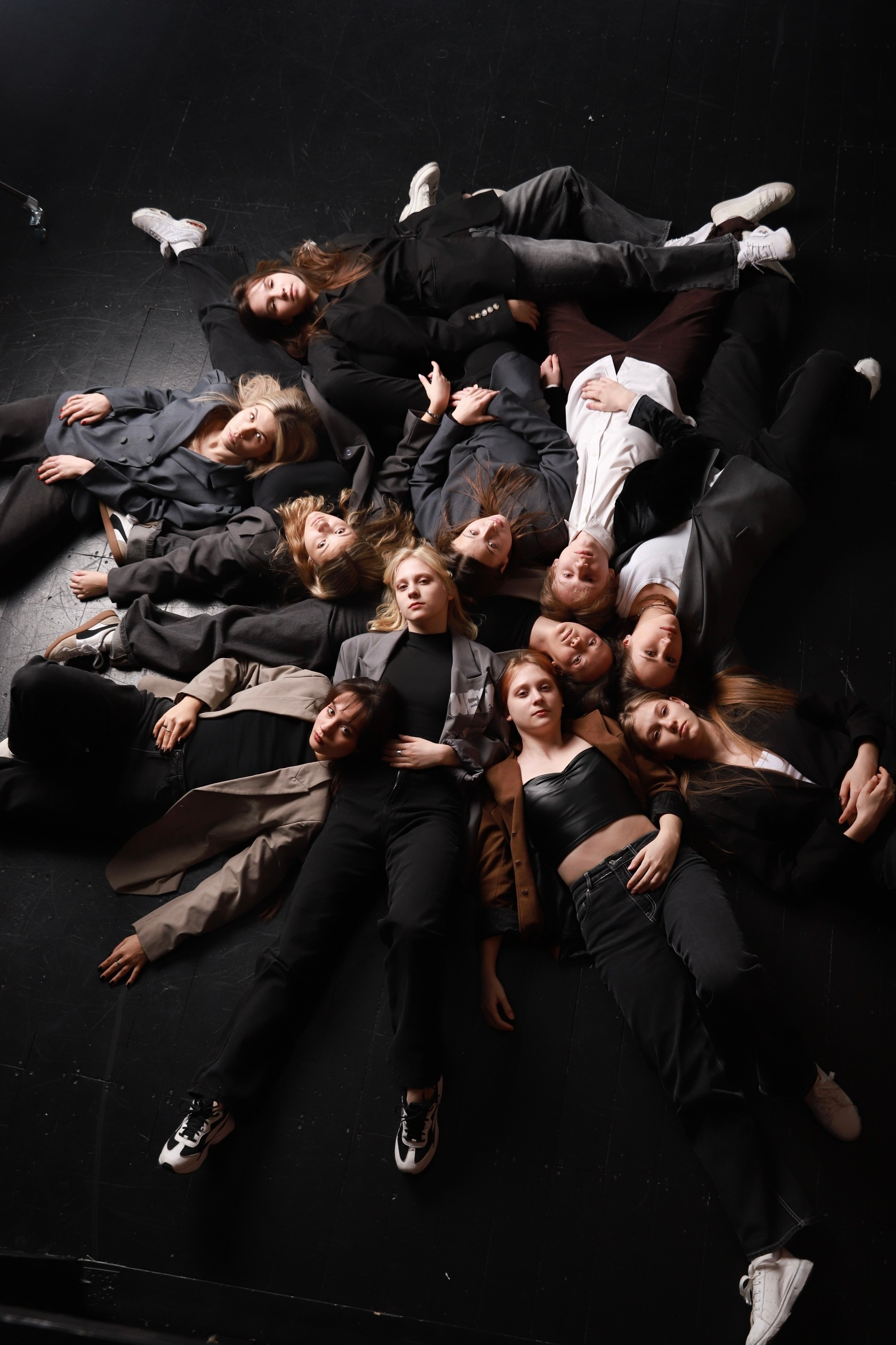 Старшая группа в студии. Фотограф Юлия Мальцева