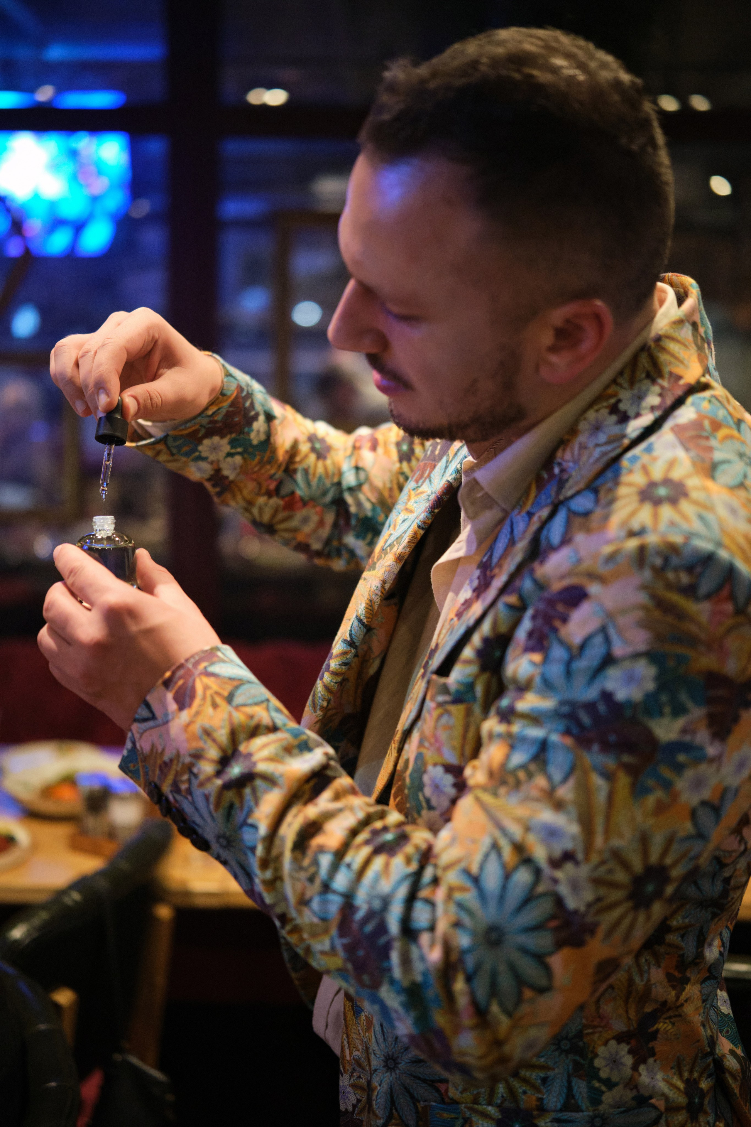 День рождения Наталии в гастропабе Особняк. Репортажный фотограф Дмитрий Литвинский. Минск, Беларусь, мир