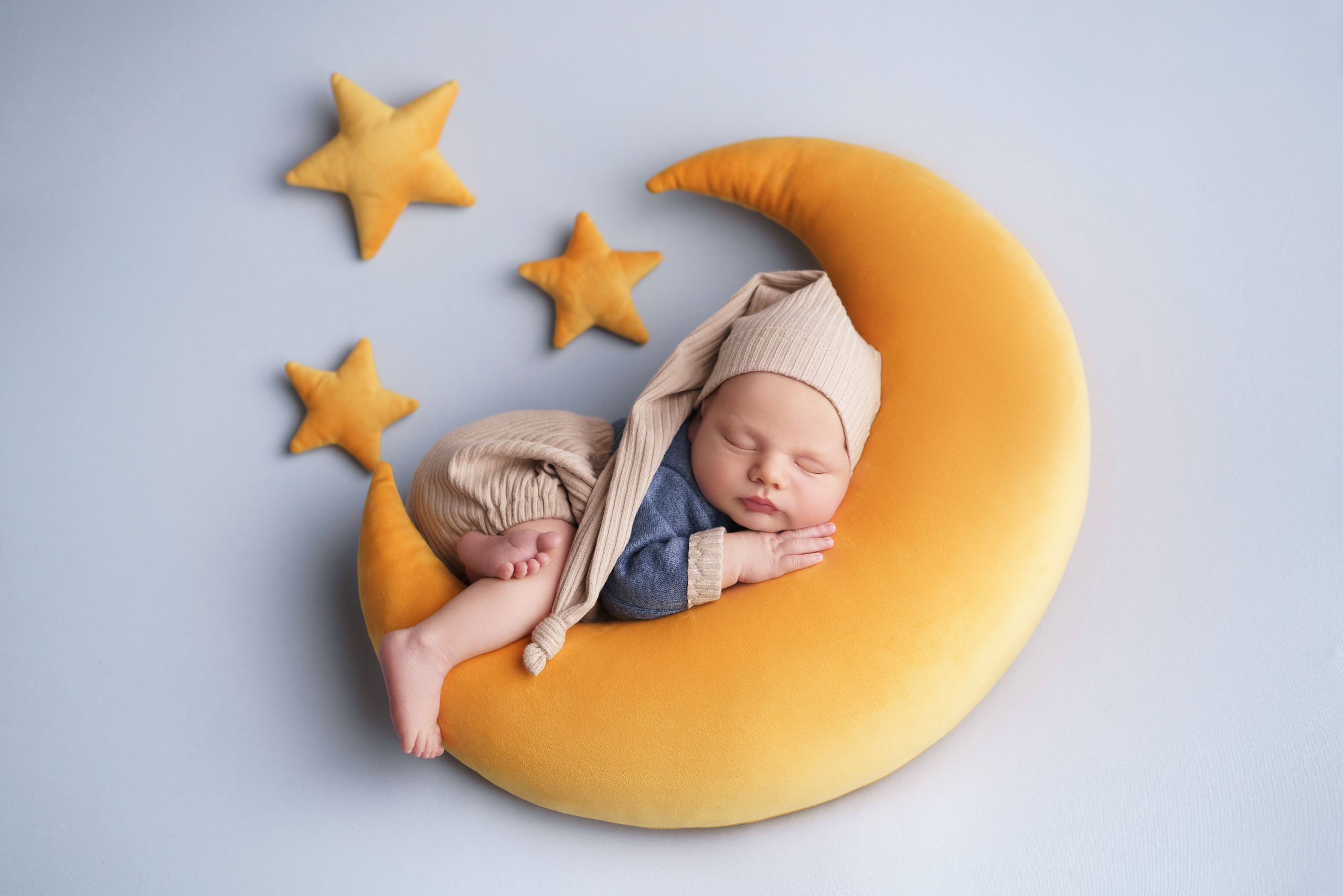 Костюмы и аксессуары для фотосессии новорожденных | Реквизит для съемки newborn в Москве. Фотосессия новорожденных в Москве и Московской области | Профессиональный фотограф newborn — Татьяна Иванова