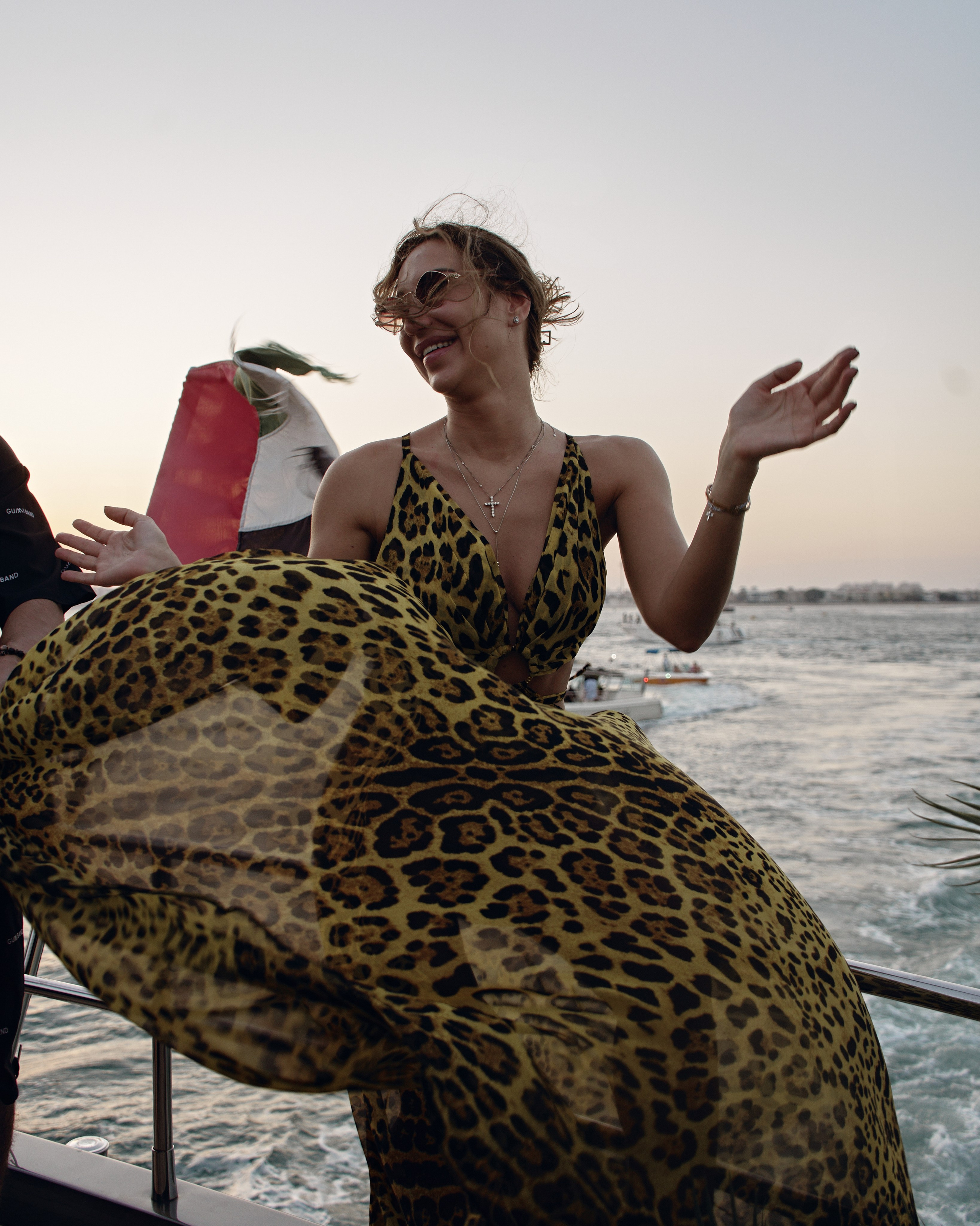 PAVEL DEREVYANKO. NOIZOMAX Художественный фотограф в Дубай