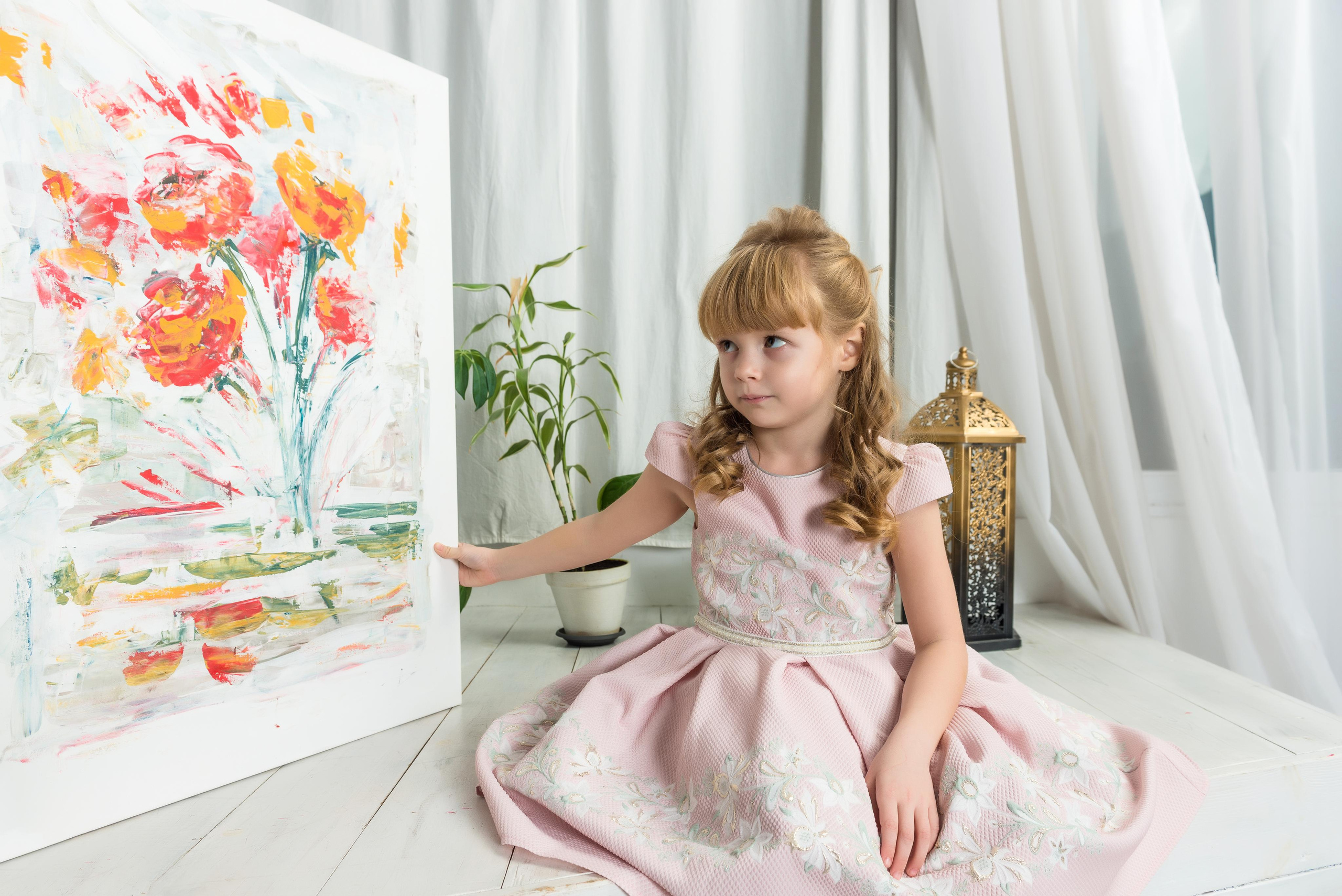 Студийный, праздничный портрет двух семей. Фотограф Платон Македонский