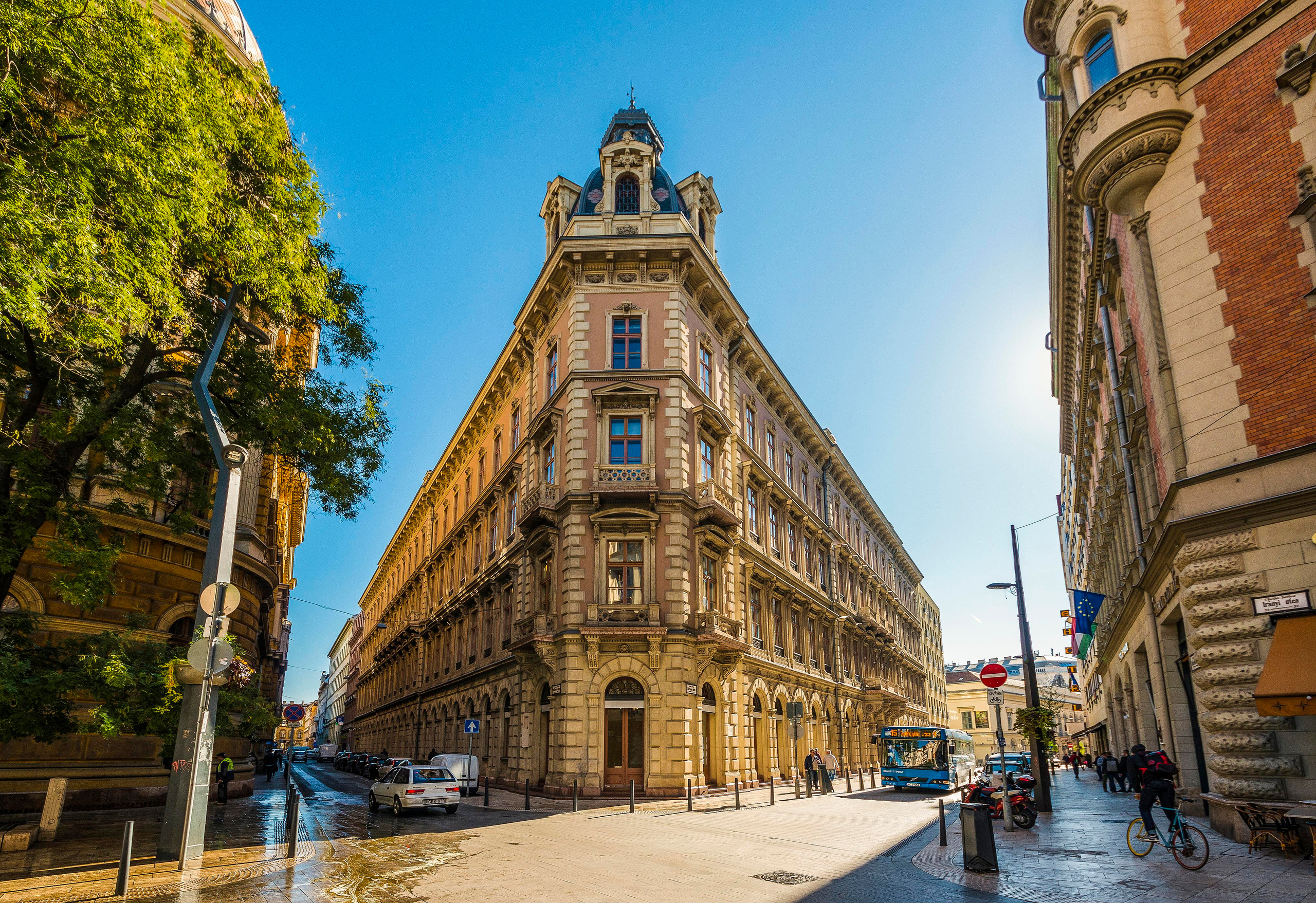 АРТ Город Будапешт. Фотограф Платон Македонский