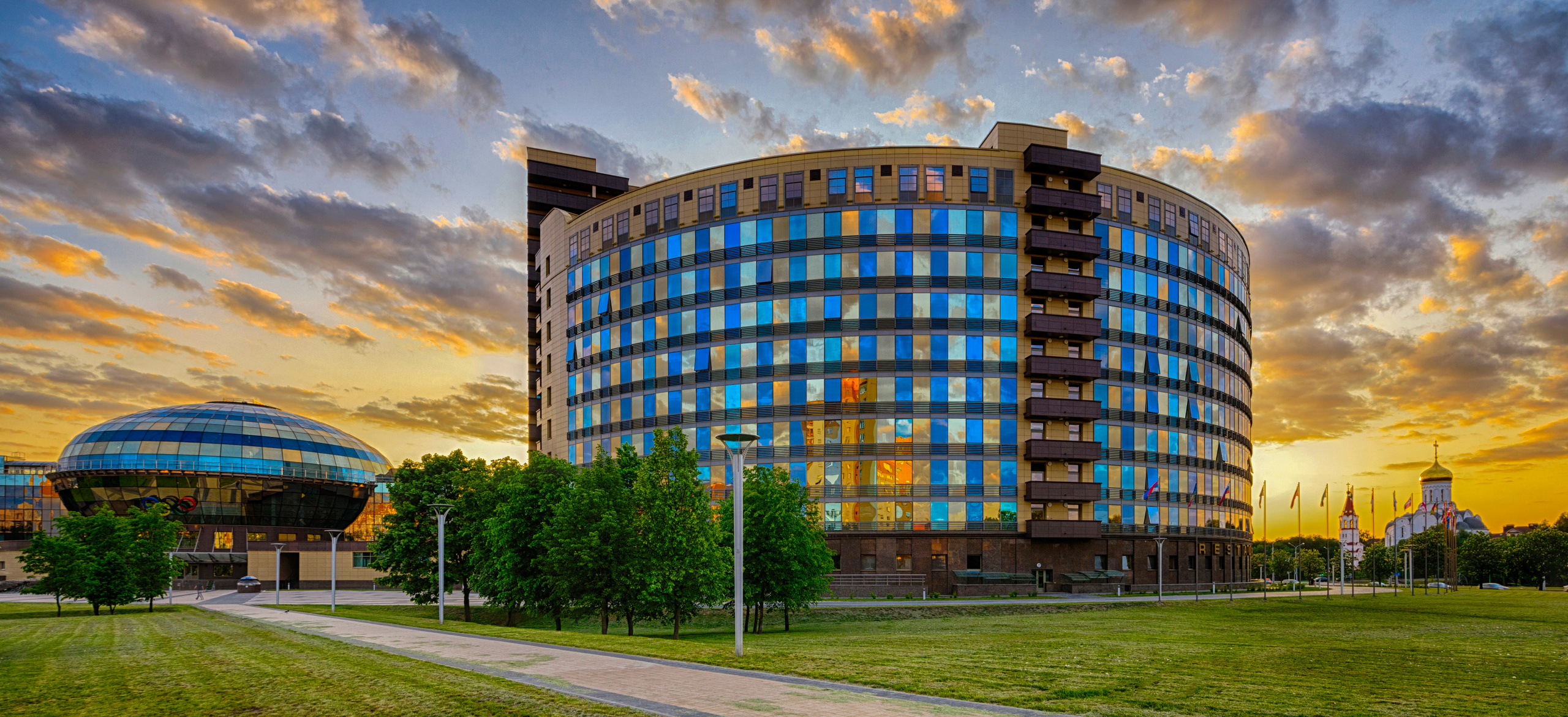 АРТ Город Минск. Фотограф Платон Македонский